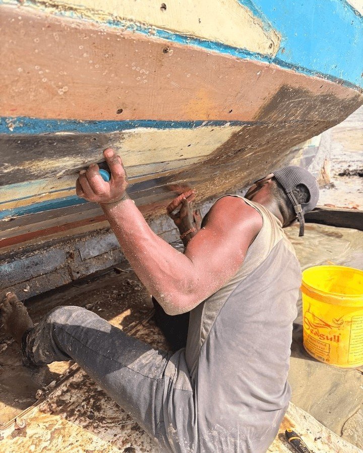 This week we&rsquo;ve been doing routine maintenance on our Flipflopi boats &mdash; cleaning hulls, removing barnacles and algae, checking fittings, inspecting for wear and making small repairs.

Whether a boat is wood, fibreglass or recycled plastic