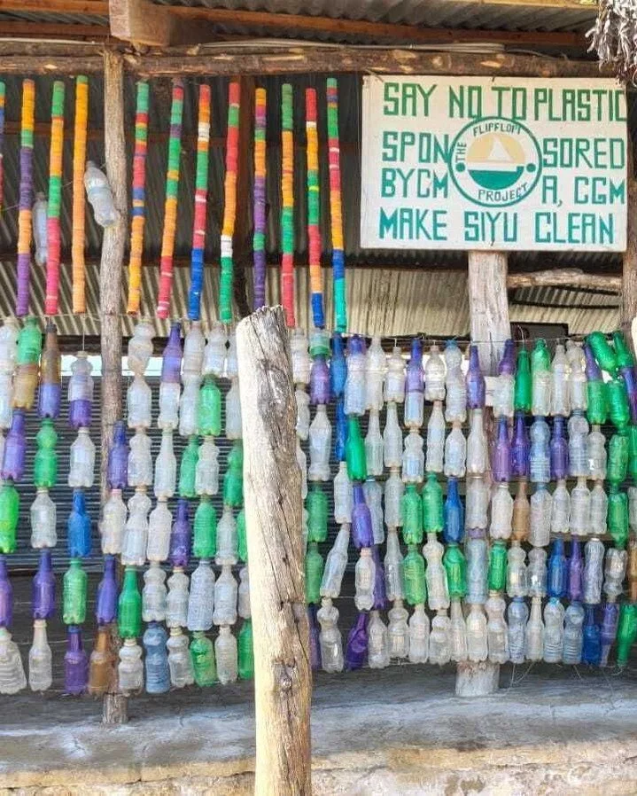 Another update from our @ocean_grant on Pate Island...

We doubled our plastic collection in February from 1 tonne of plastic waste to 2 tonnes! Here's how we got there:

💰 Better prices for collectors. Low prices were one of the biggest barriers to