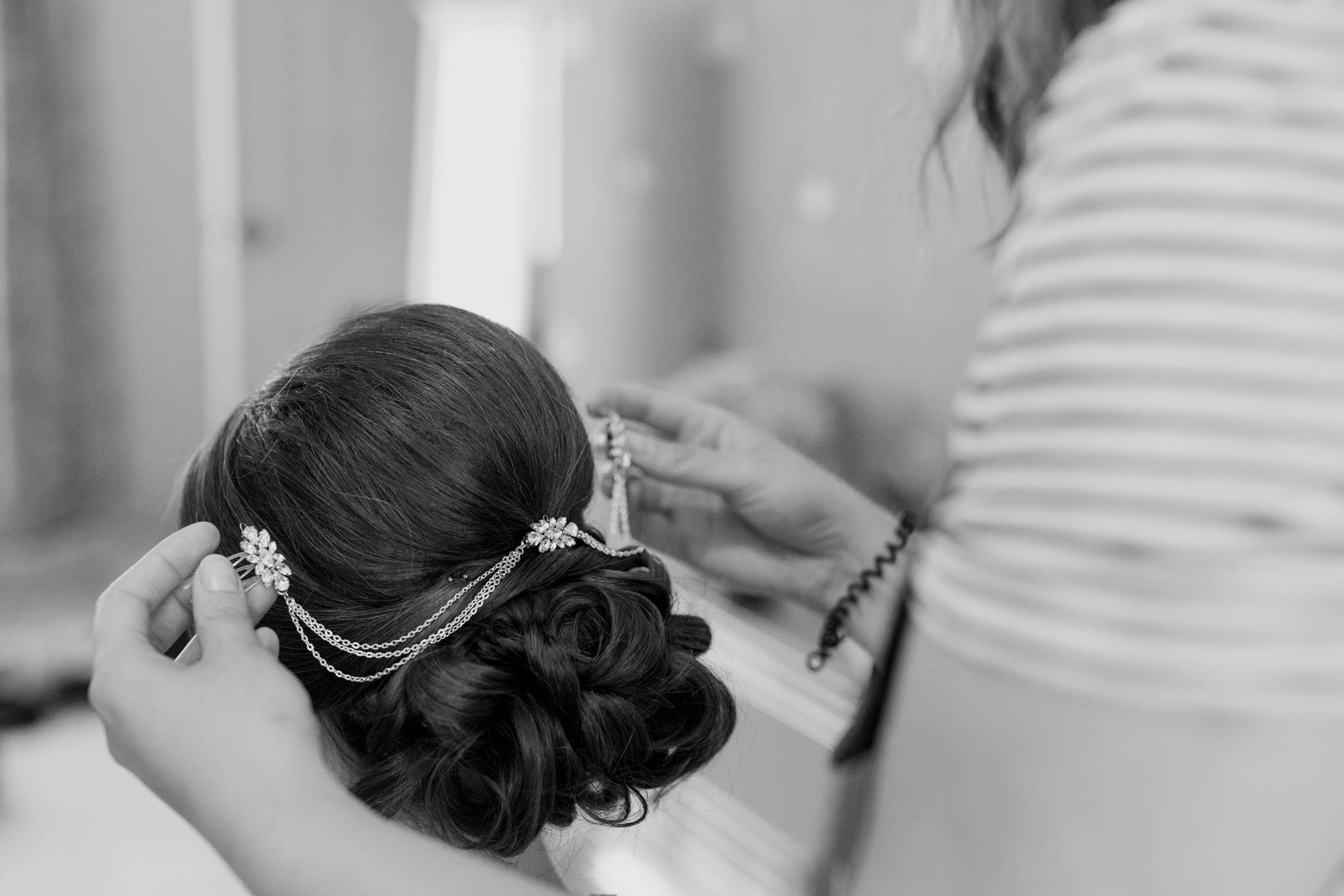 Escot House Wedding photographer 005_.jpg