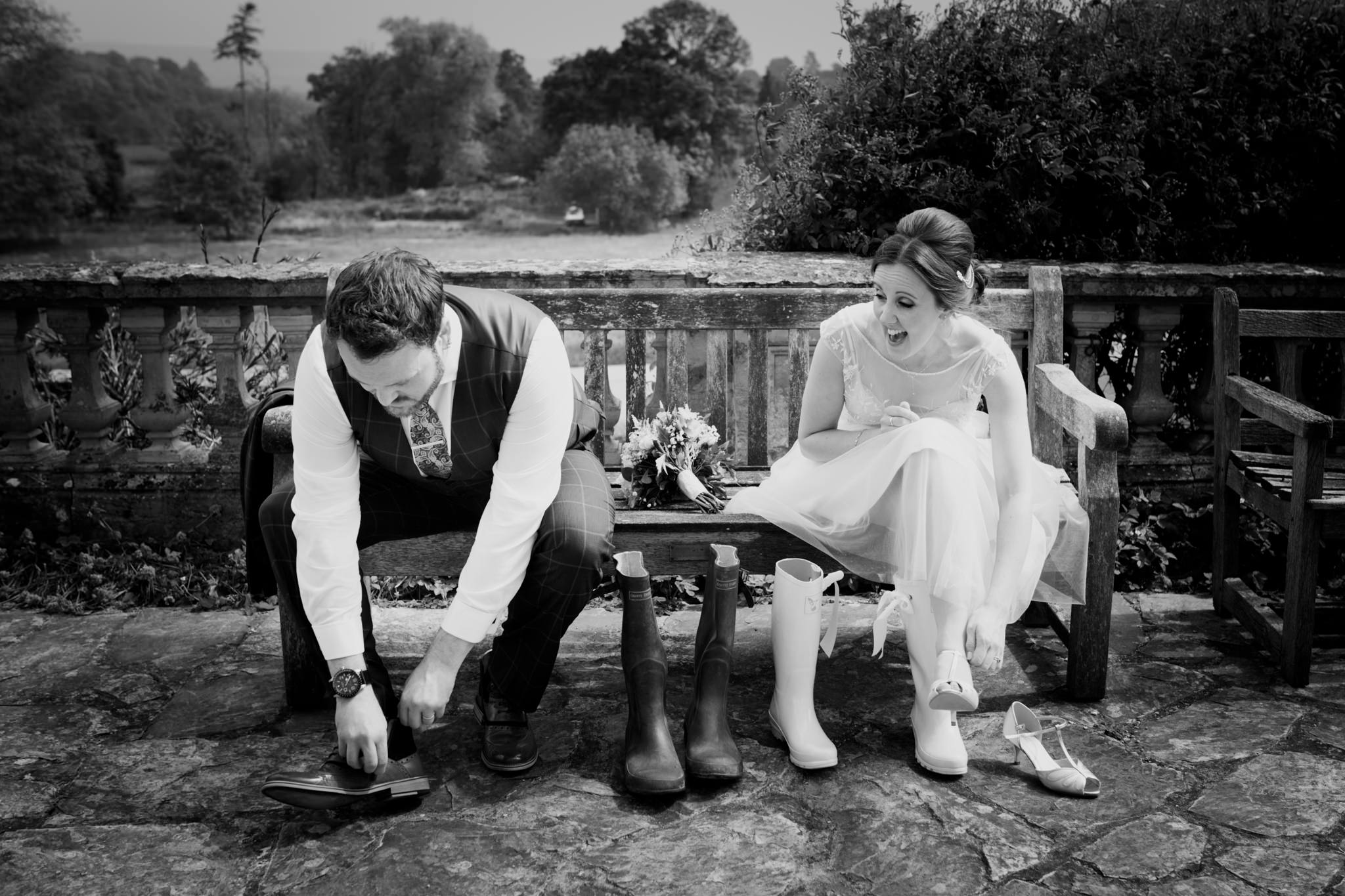 Escot House Wedding photographer 018_.jpg