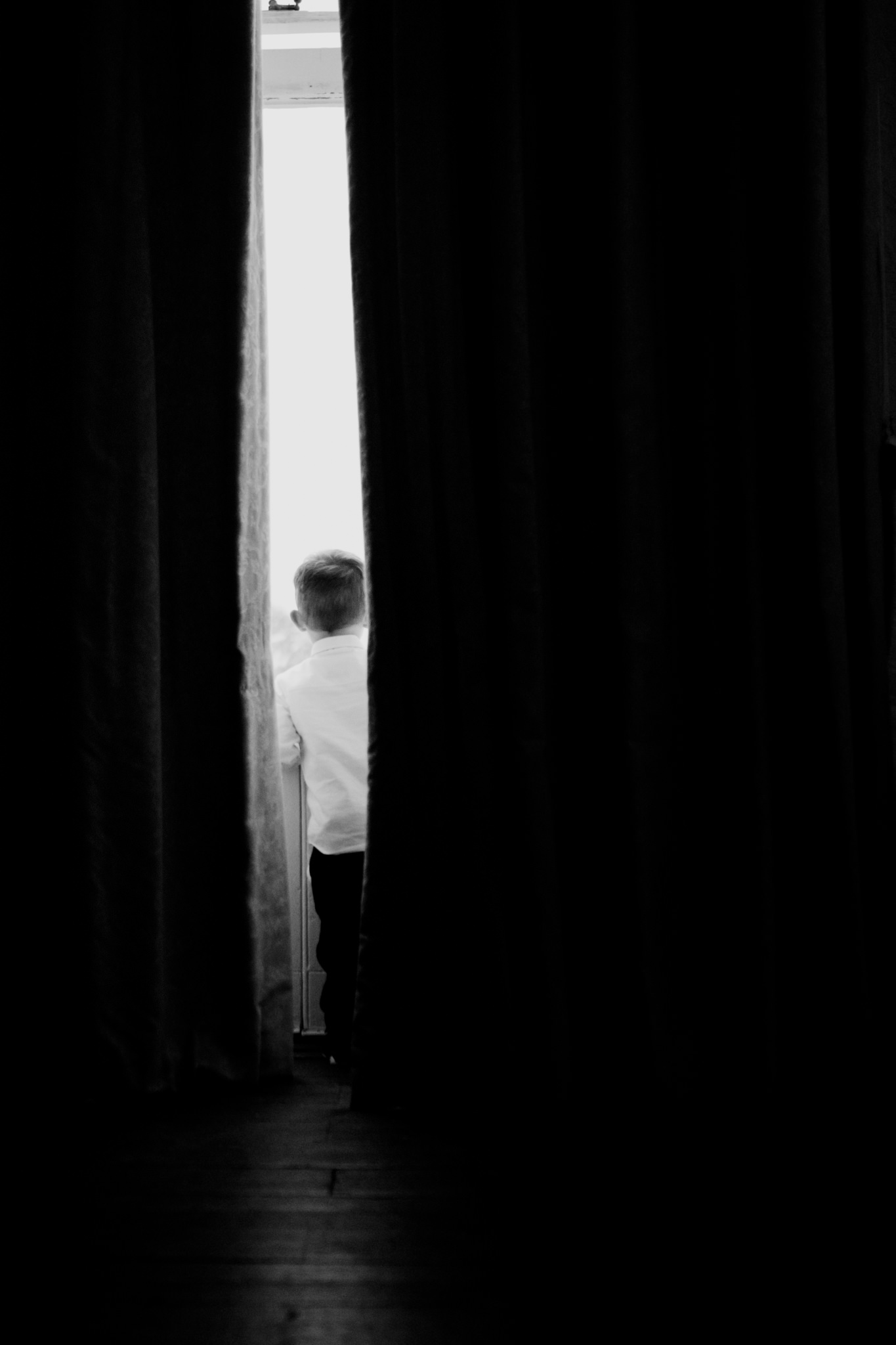 Escot House Wedding photographer 034_.jpg