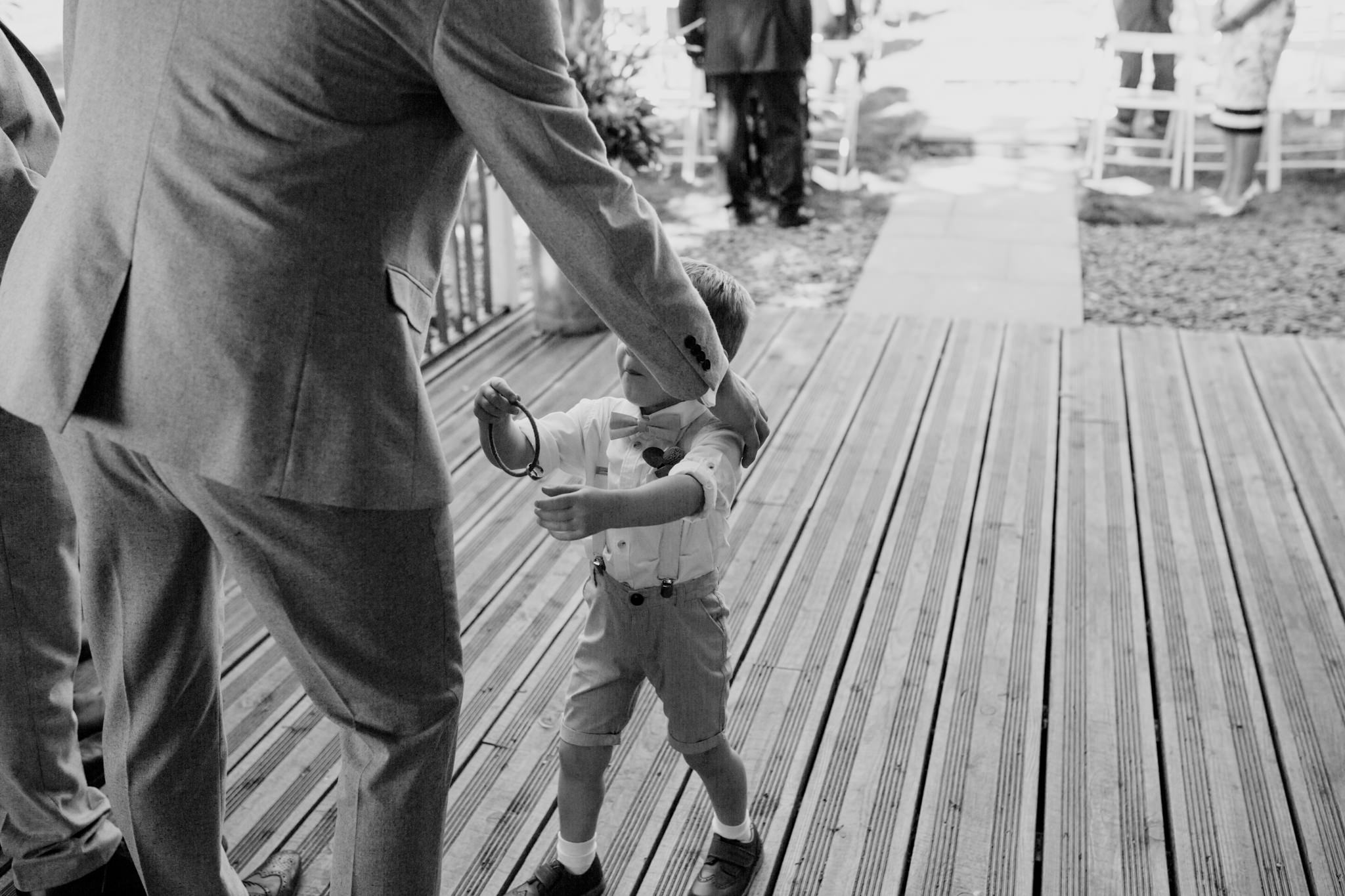 Beaconside House Wedding Photographer 018_.jpg