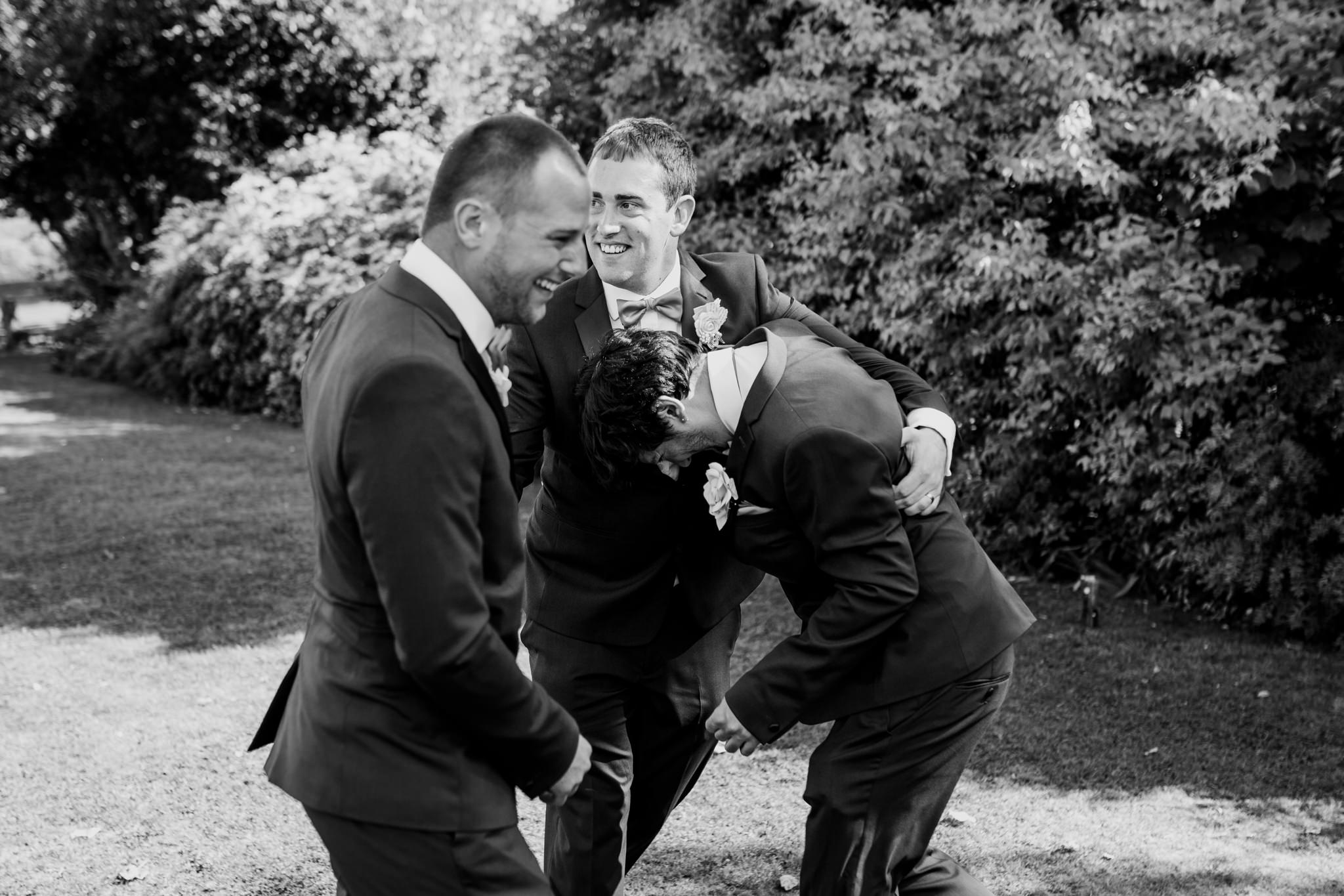 Wiltshire Wedding Photographer 011_.jpg