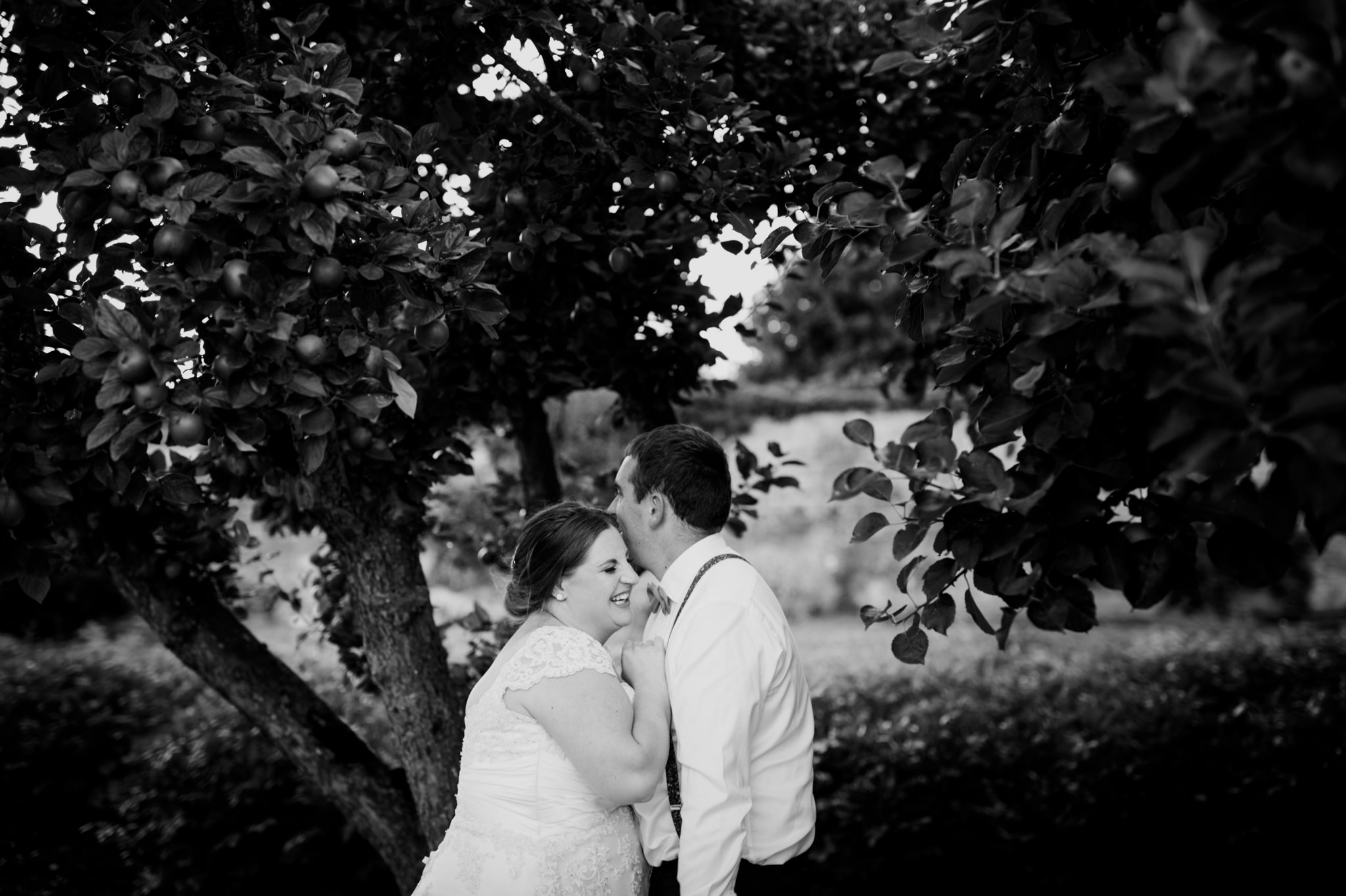 Wiltshire Wedding Photographer 021_.jpg