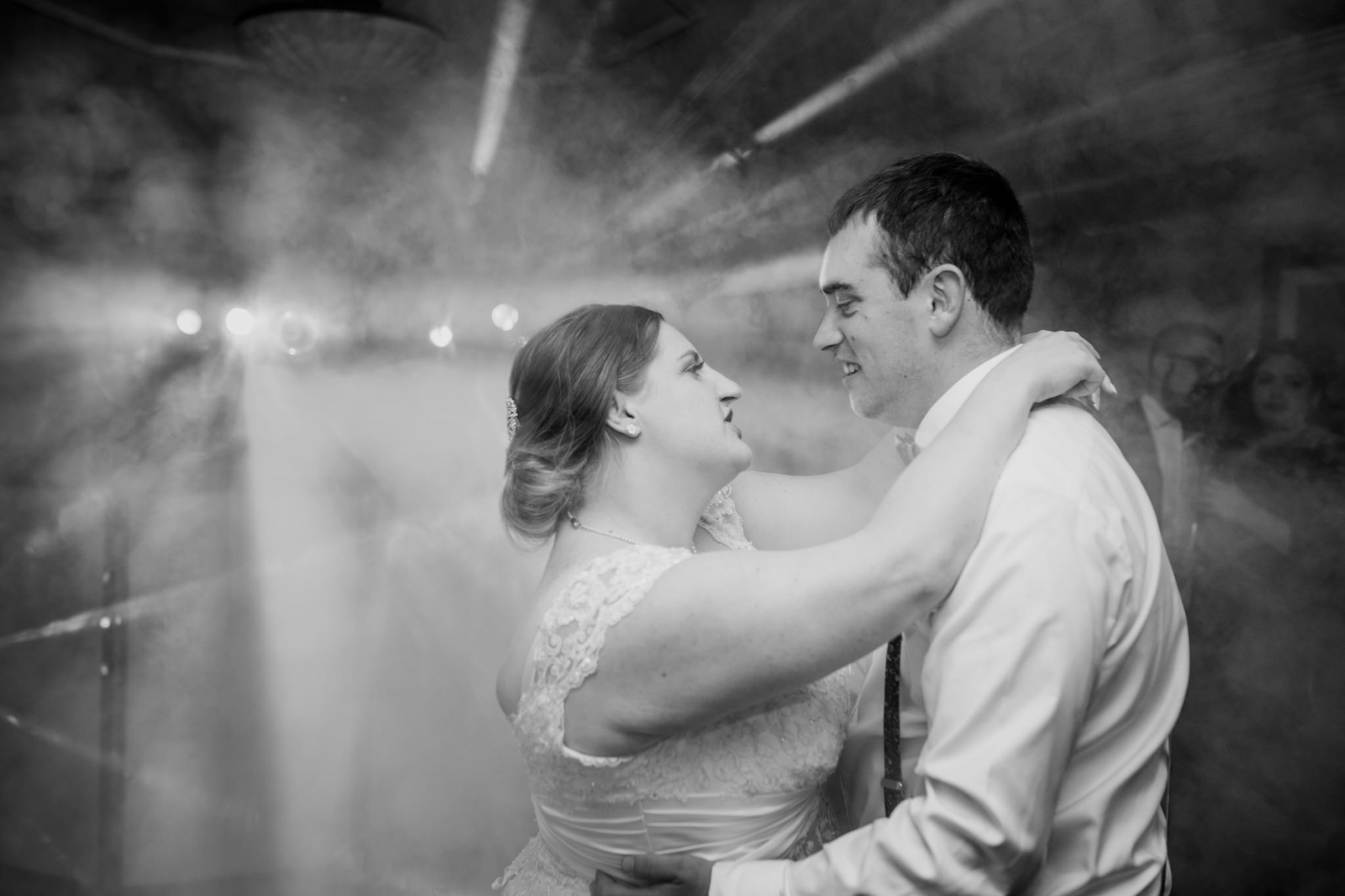 Wiltshire Wedding Photographer 024_.jpg