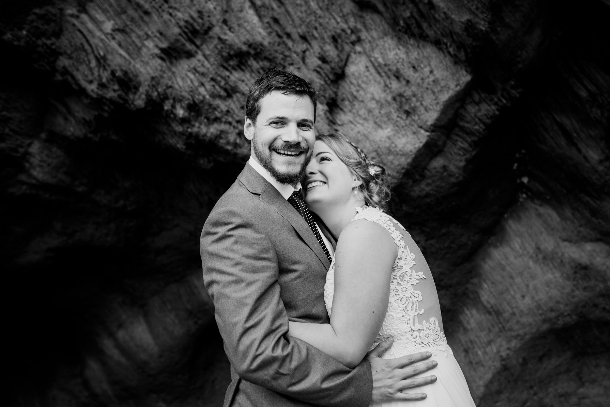 Tunnels Beaches Devon Wedding Photographer 028_.jpg