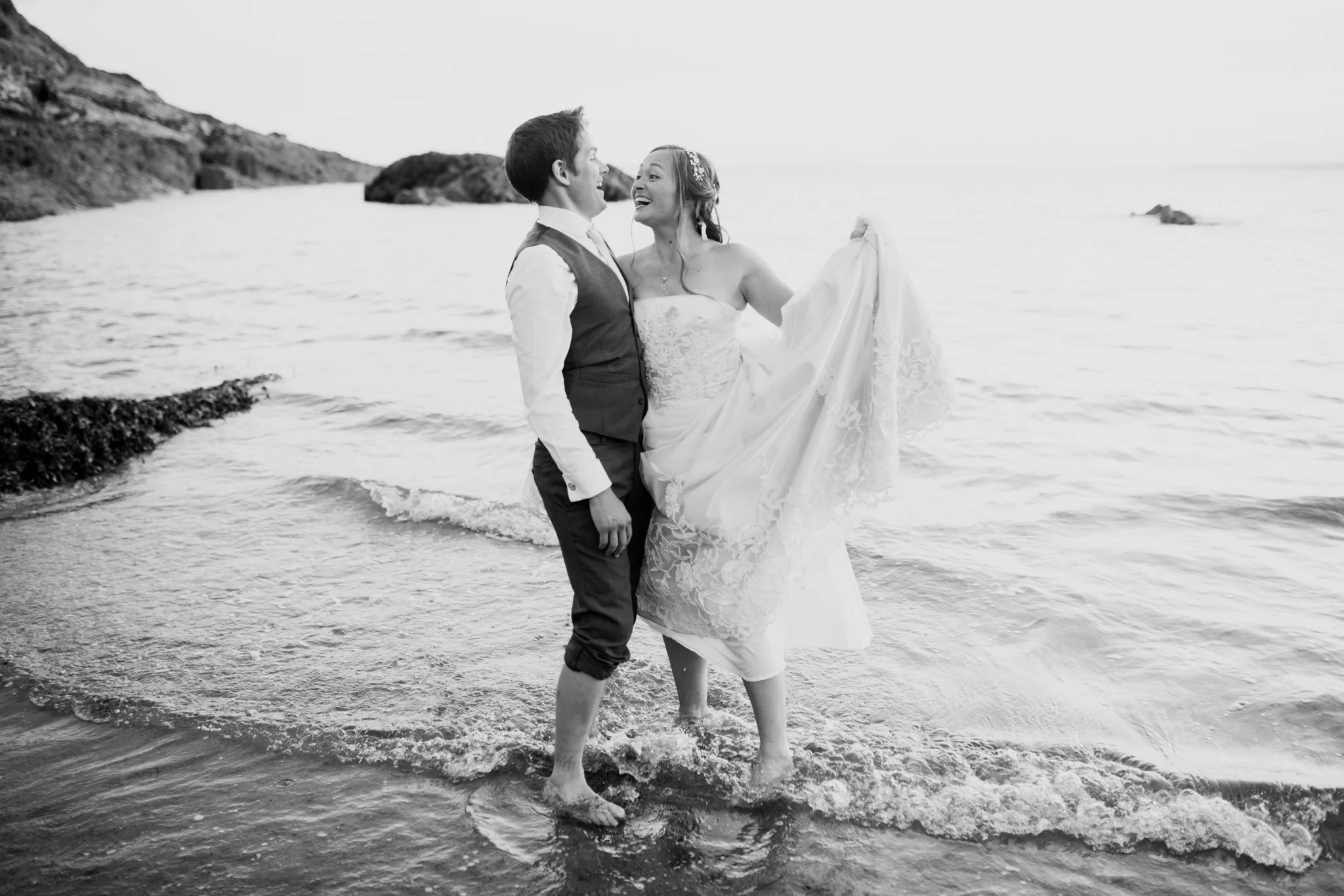 Polhawn Fort Wedding Photographer 053_.jpg