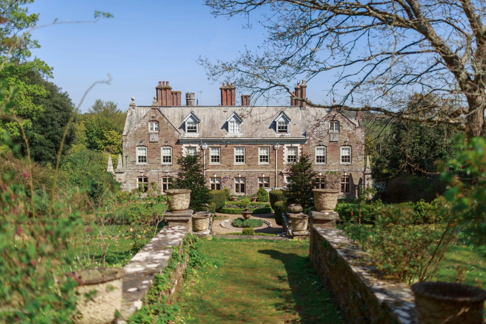 Langdon Court Hotel Wedding Photographer 001_.jpg