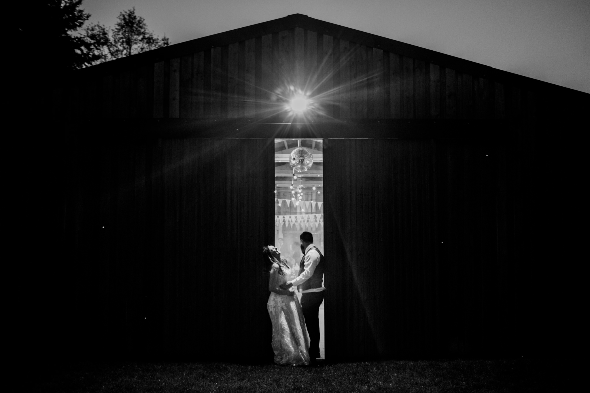 Dartmoor Wedding Photographer 055_.jpg