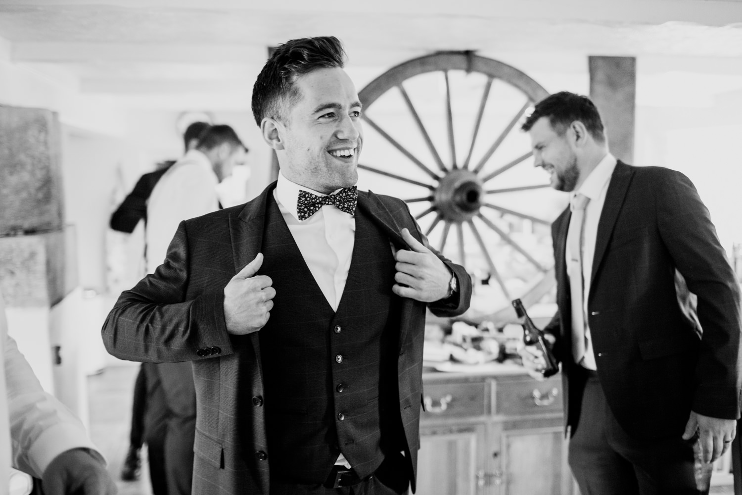 Upton Barn Wedding 002_.jpg