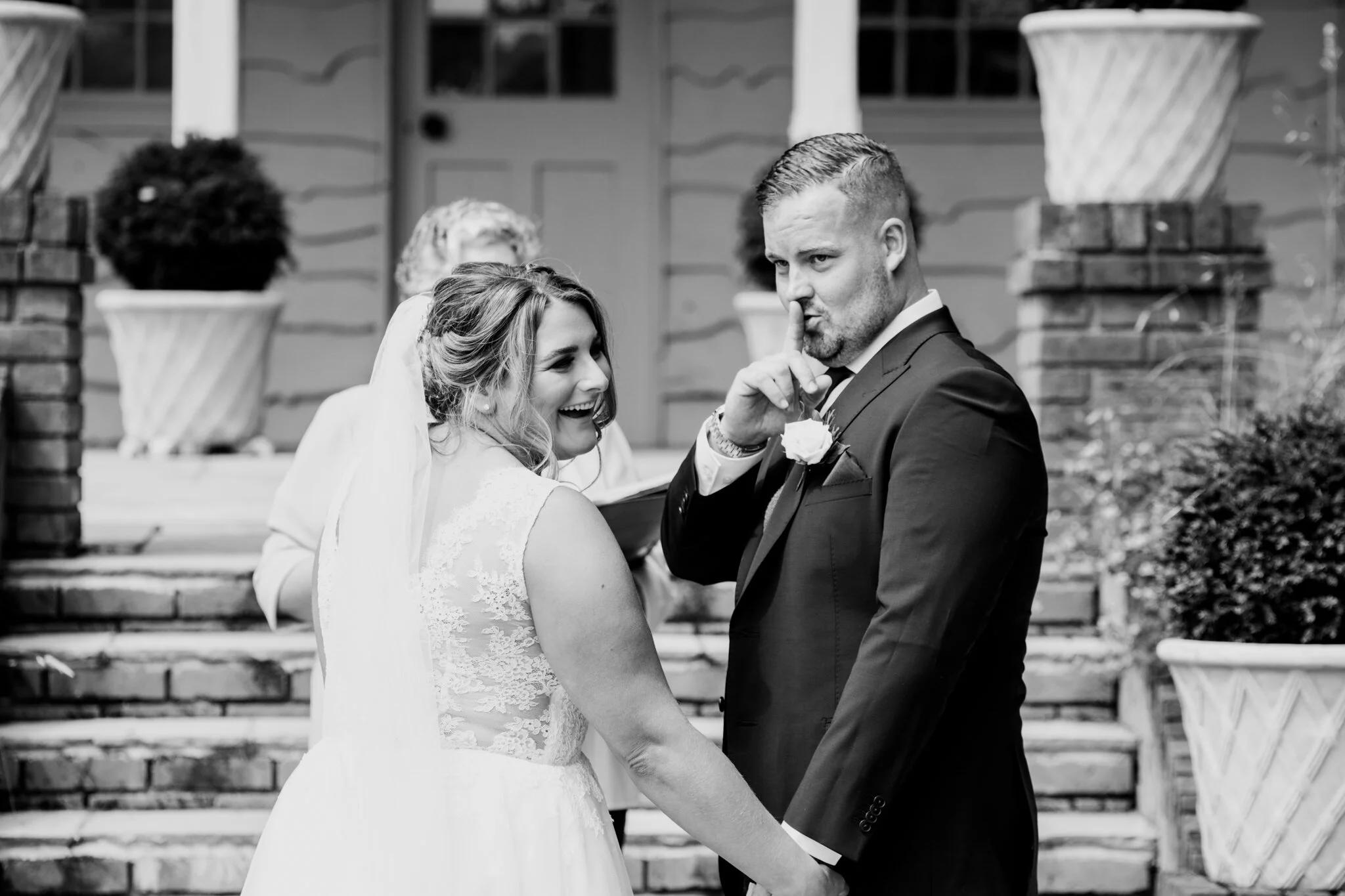 Deer Park Devon Wedding Photos 022_.jpg