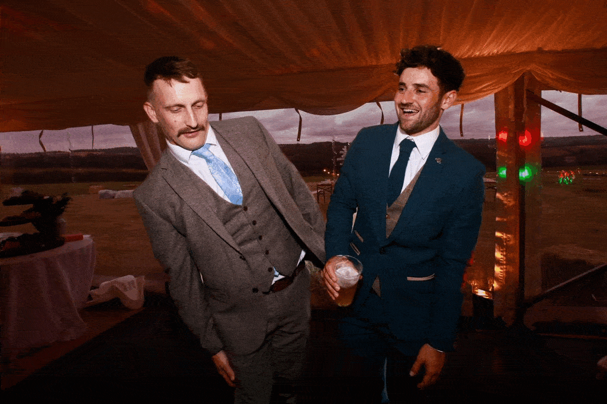 Farm Wedding Photographer 5.gif