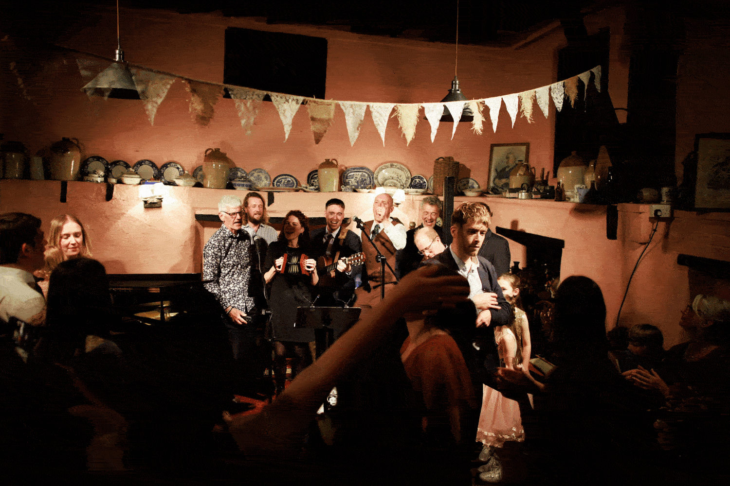 The Bridge Inn 01.gif