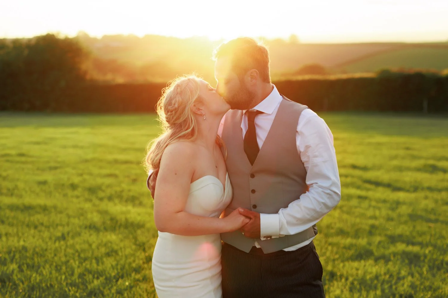 South Molton Wedding Photographer-052.jpg