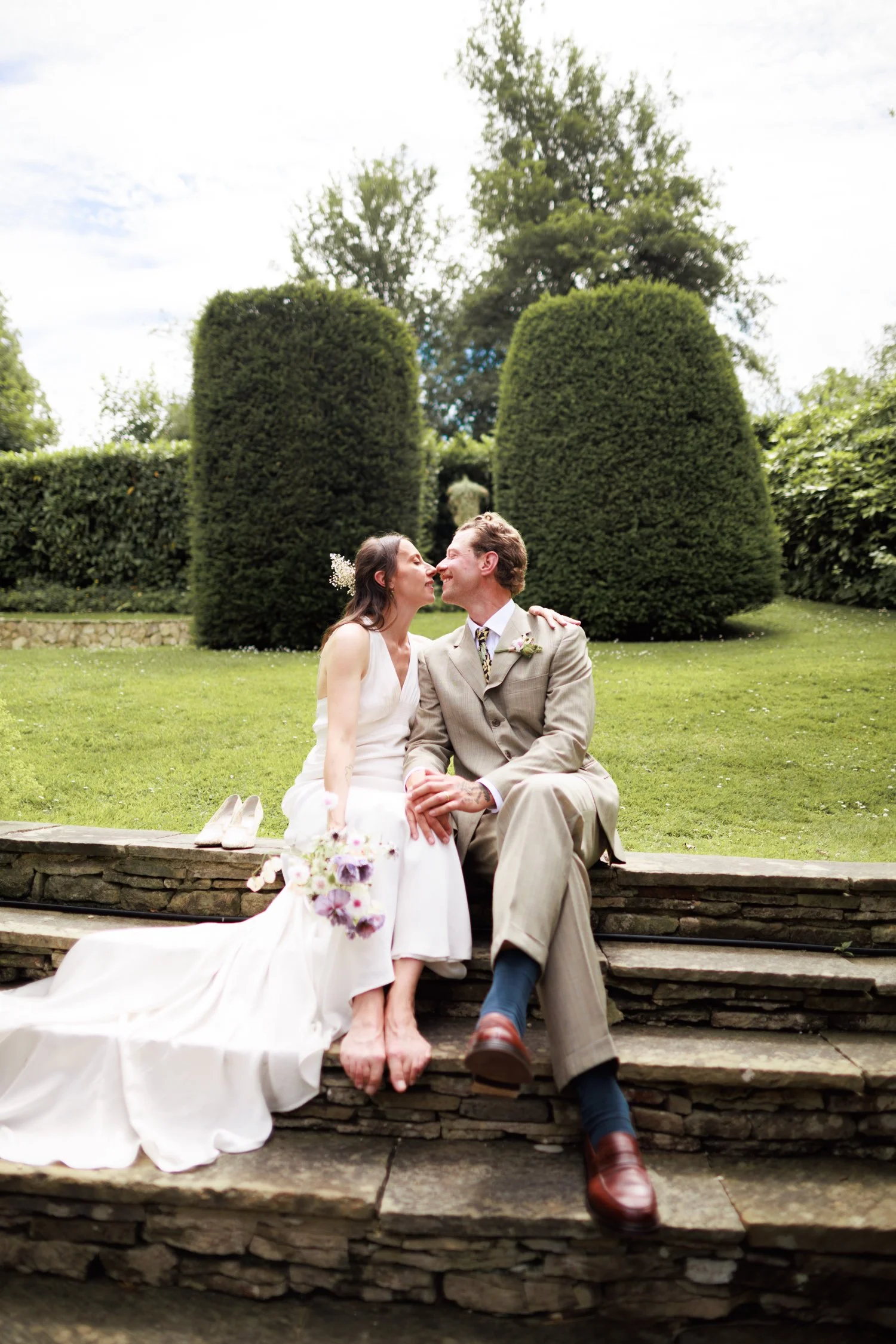 Burleigh Court Wedding Photographs-016.jpg