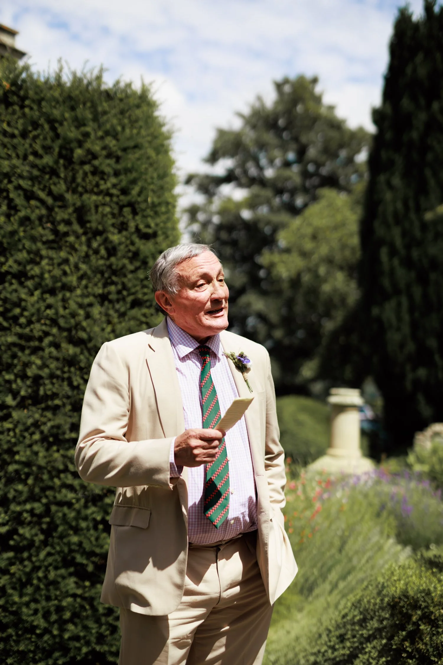 Burleigh Court Wedding Photographs-021.jpg