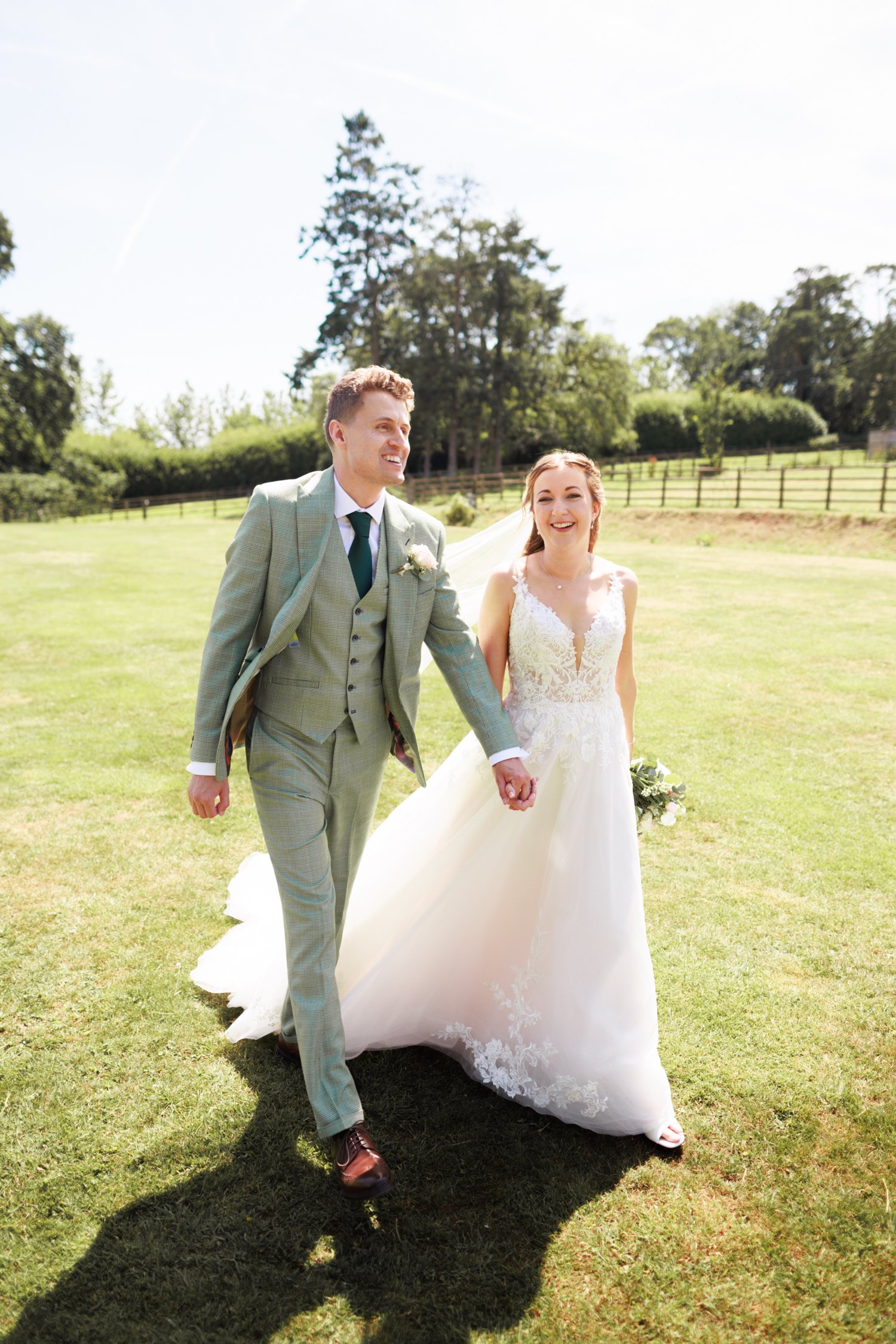 Upton Barn Wedding Photographs-023.jpg