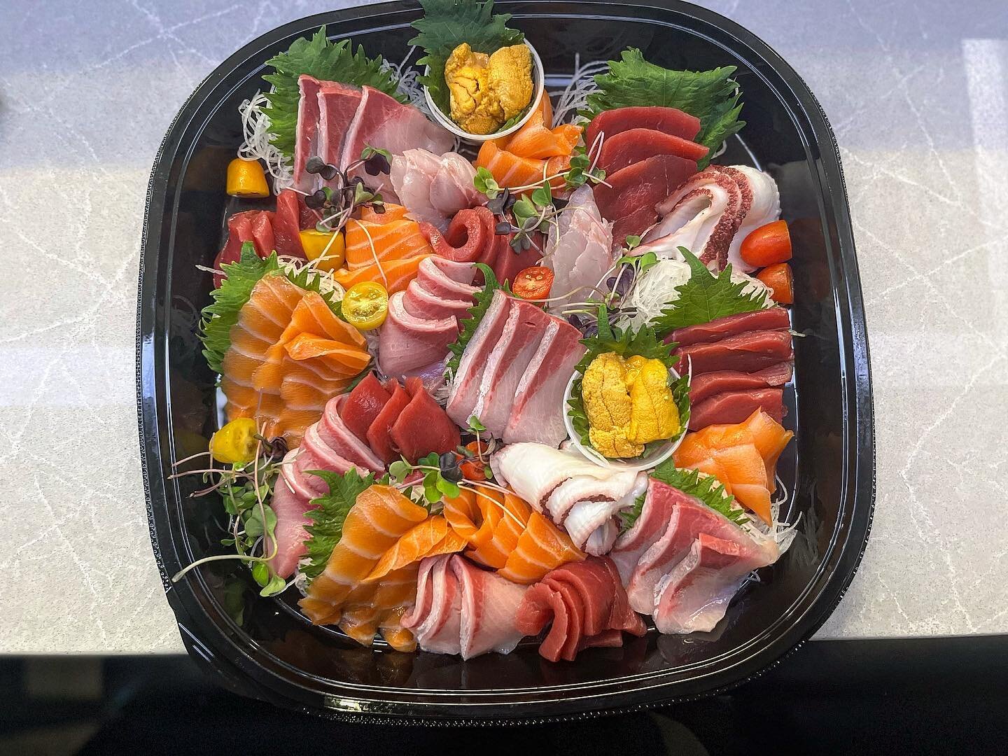 You are all fabulous, think fabulous and feel fabulous! Have a fabulous sashimi day!
.
.
.
.
.
.
.
.
#bluefineagleview #eagleviewsushi #extonsushi #eatgoodfeelgood #eatsushi #sashimilover #instagoodfood #instagoodfoodpics #instafoods #instapicture