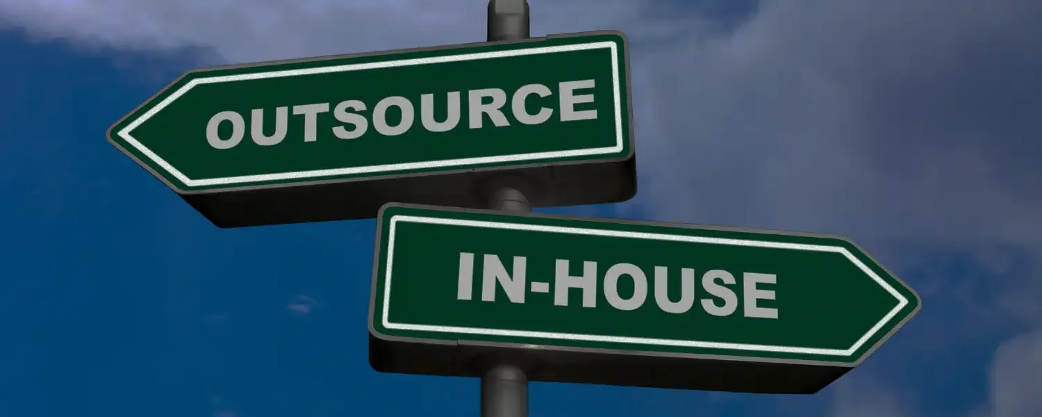 In-House vs. Outsourced Collections: When Does It Make Sense to Bring in a Partner?