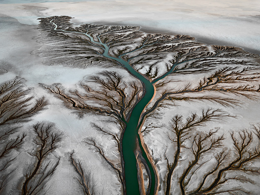 Edward Burtynsky: Water