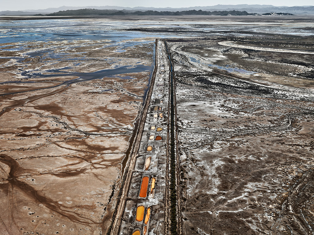 Object Lesson: WATER by Edward Burtynsky - New Orleans Museum of Art