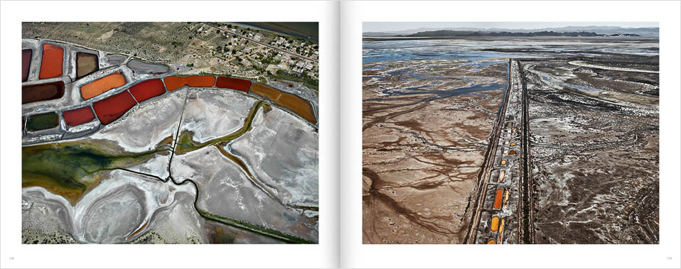 Burtynsky_Water_15.jpg