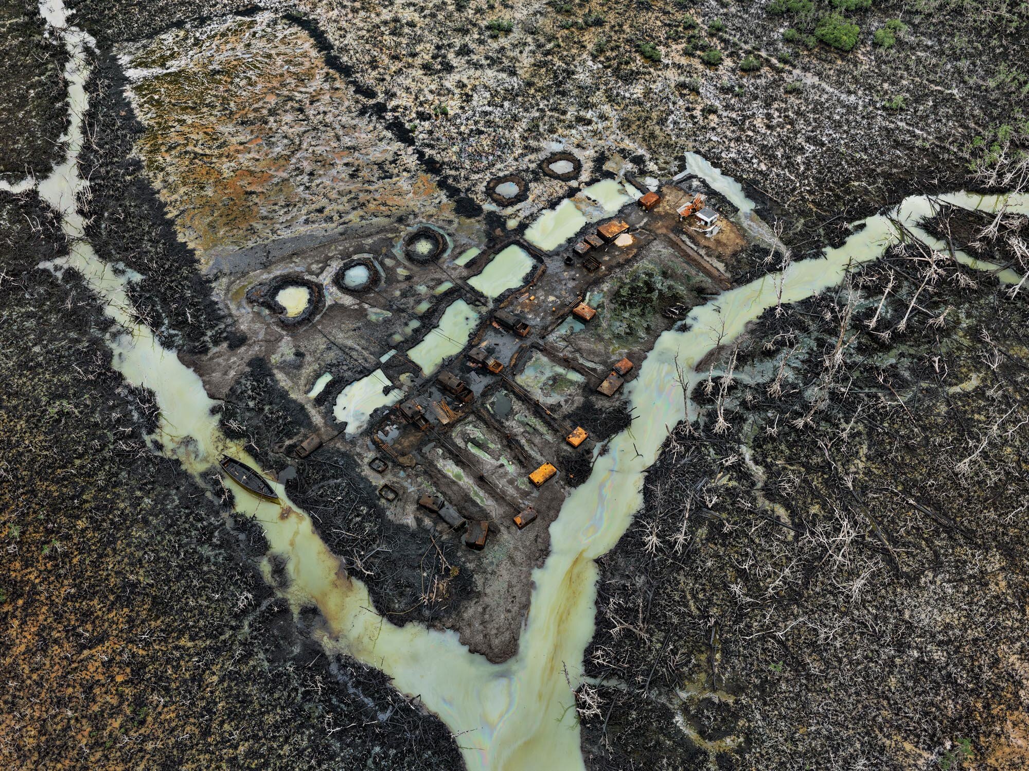 Edward Burtynsky's 'Anthropocene' photos capture the effect of the