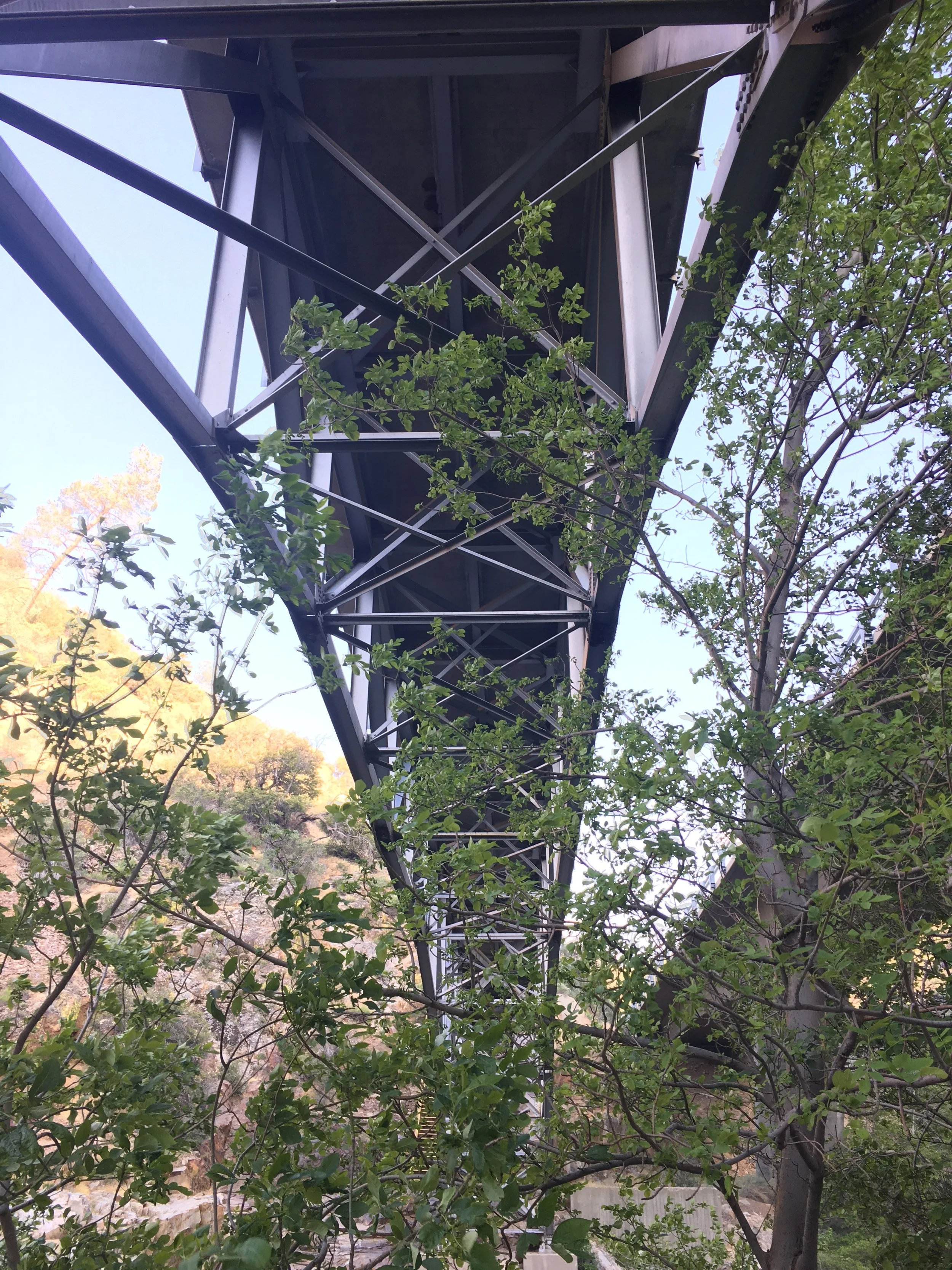 Under the Bridge, Kernville