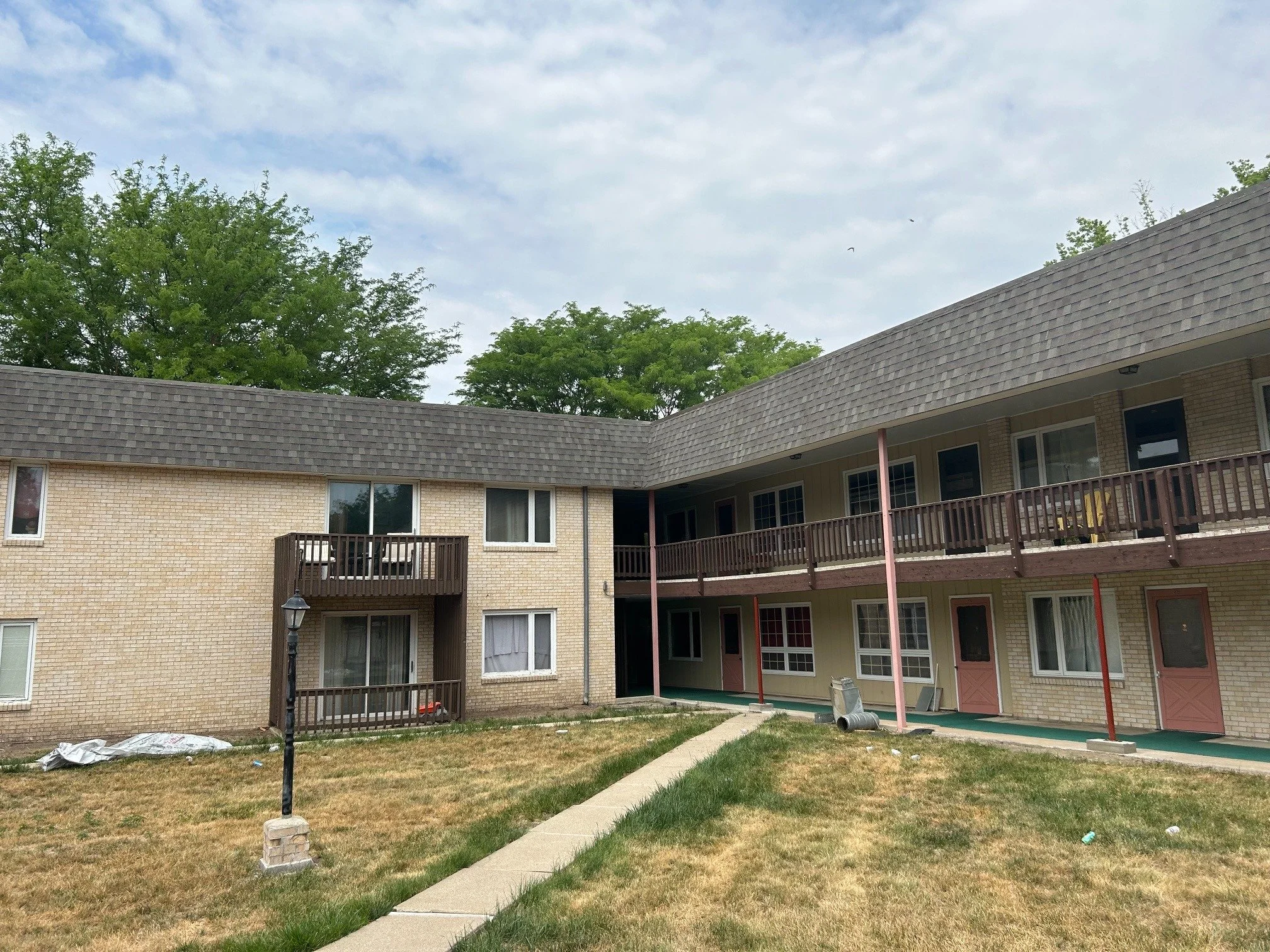 York, Nebraska Apartment Complex Roofing