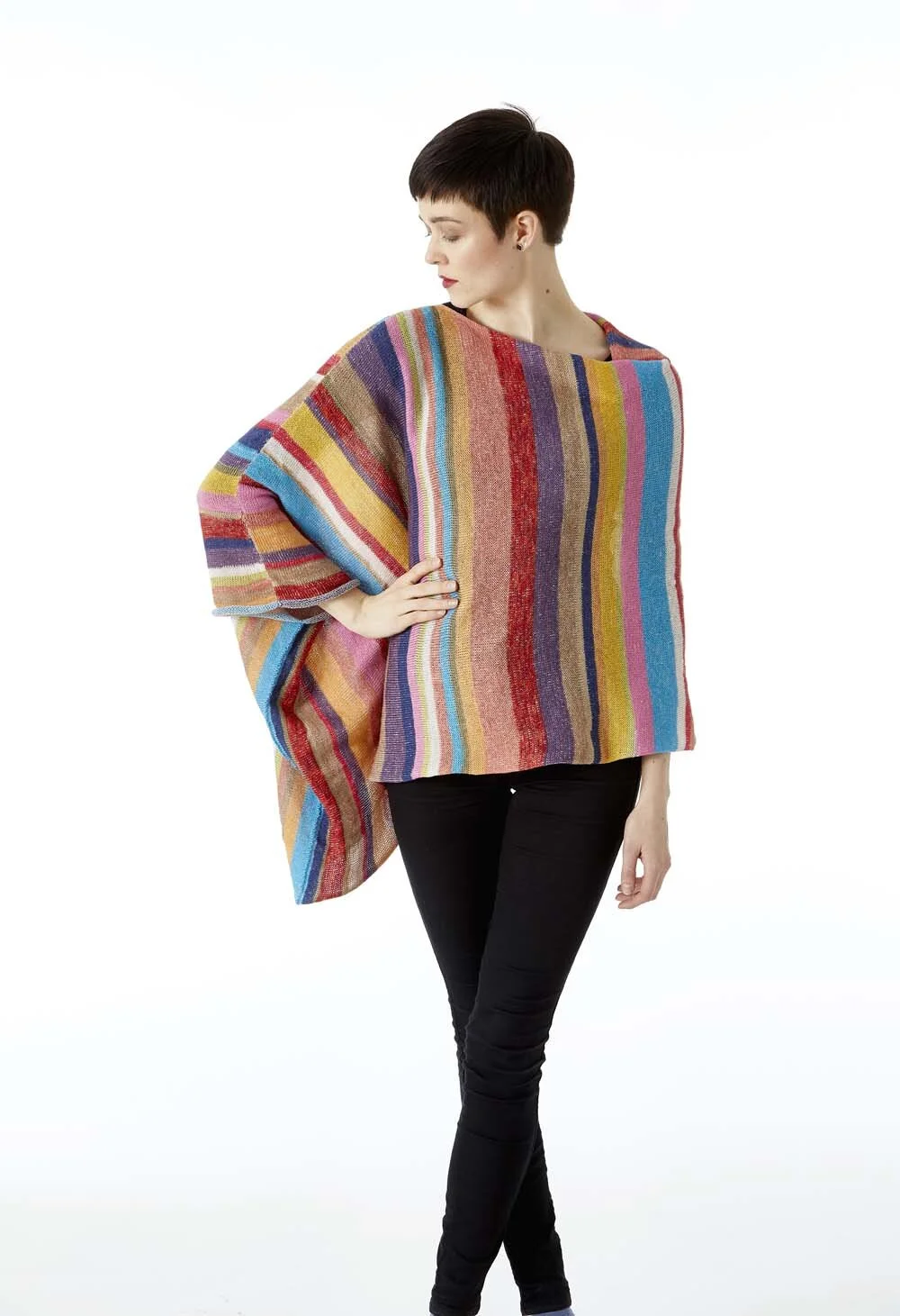 Stine_poncho_unikastrik_lottekjaerdesign_8a.jpg