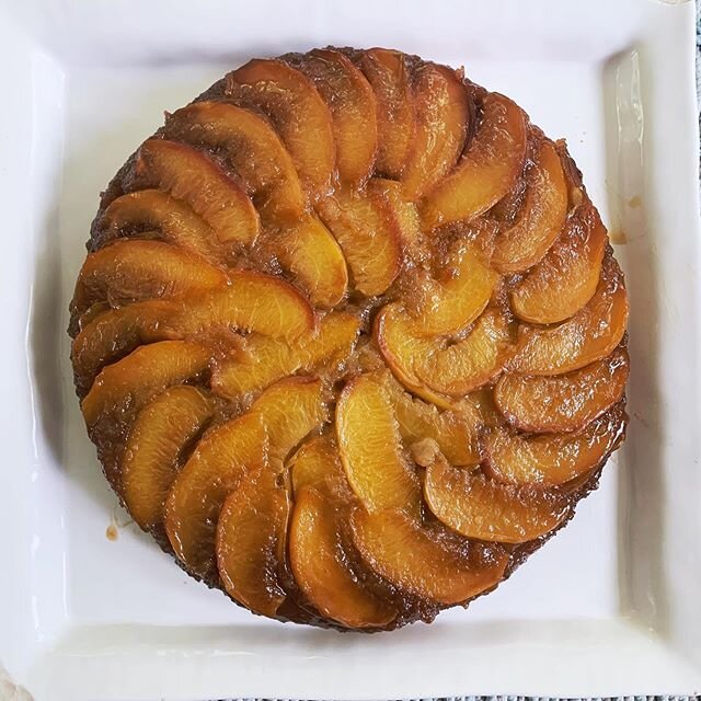 We&rsquo;ve been doing all things 🍑 since we picked up our boxes from @thepeachtruck a few days ago. Canned up some peach jam, peach pie filling and peaches in extra light syrup, but this cake might be my favorite thing we made. I mean, come winter 