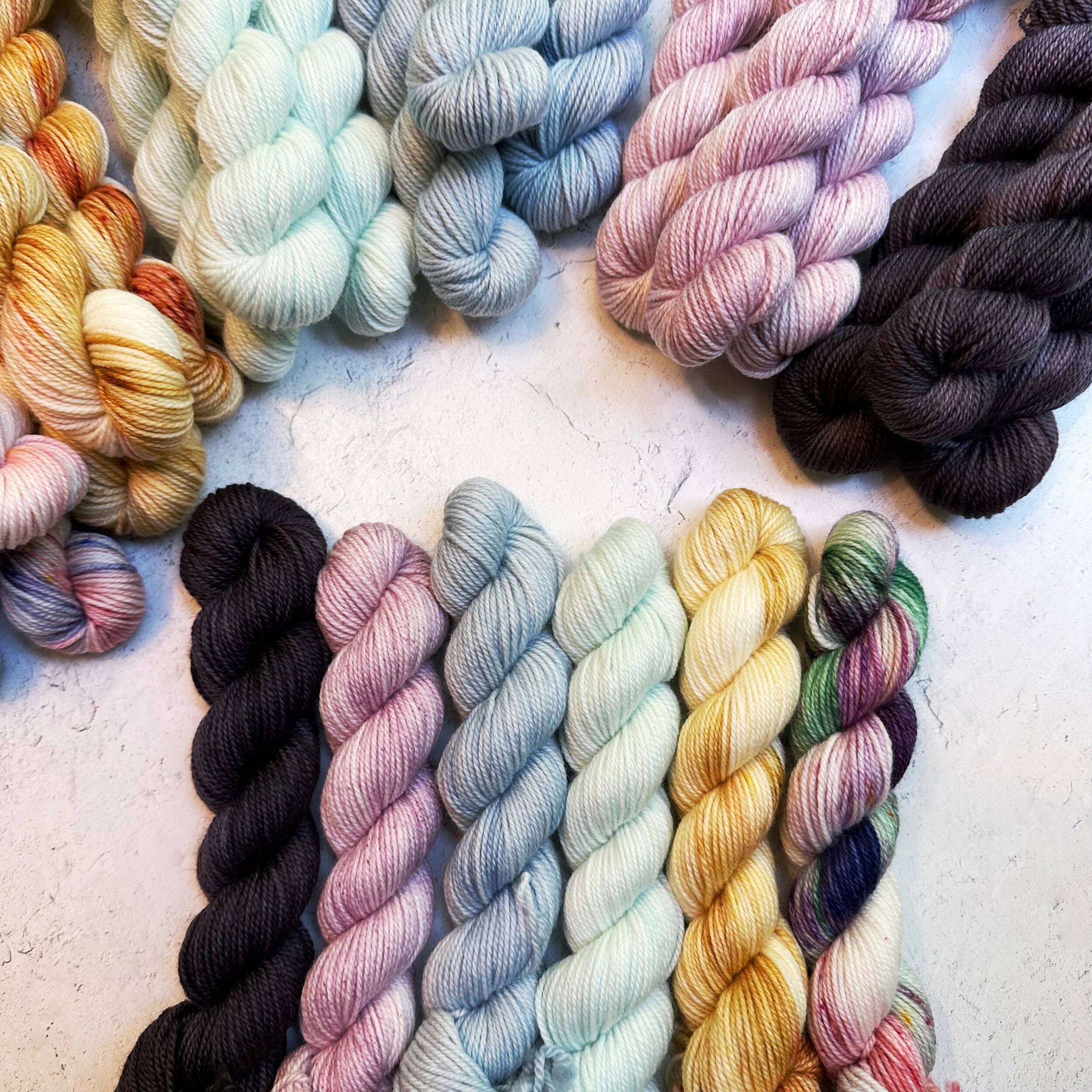 E49A73B2-DF3E-4F5E-9033-5185B32FFF9A