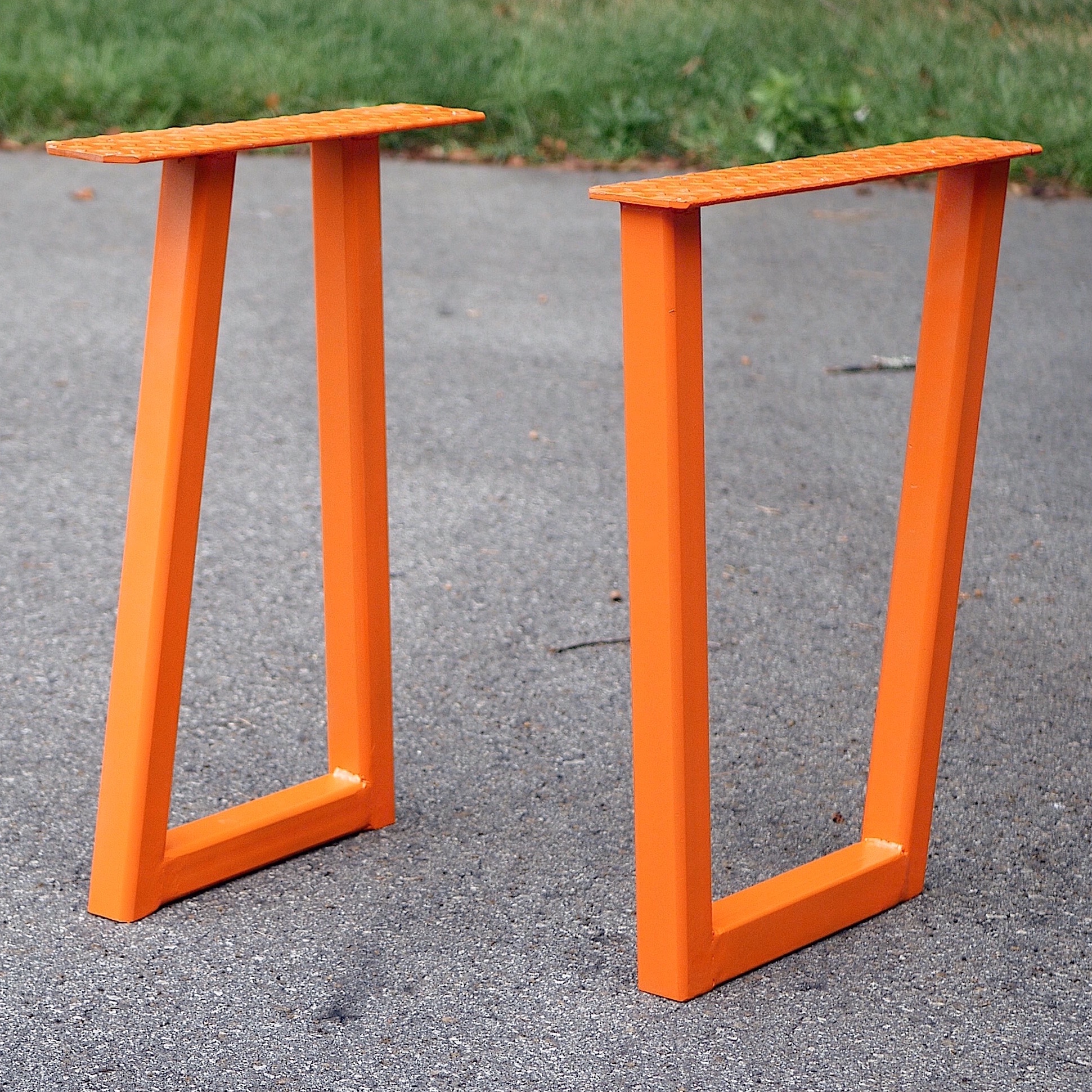 Walnut Plywood & Steel Desk, Part 1: Welding the Steel Legs