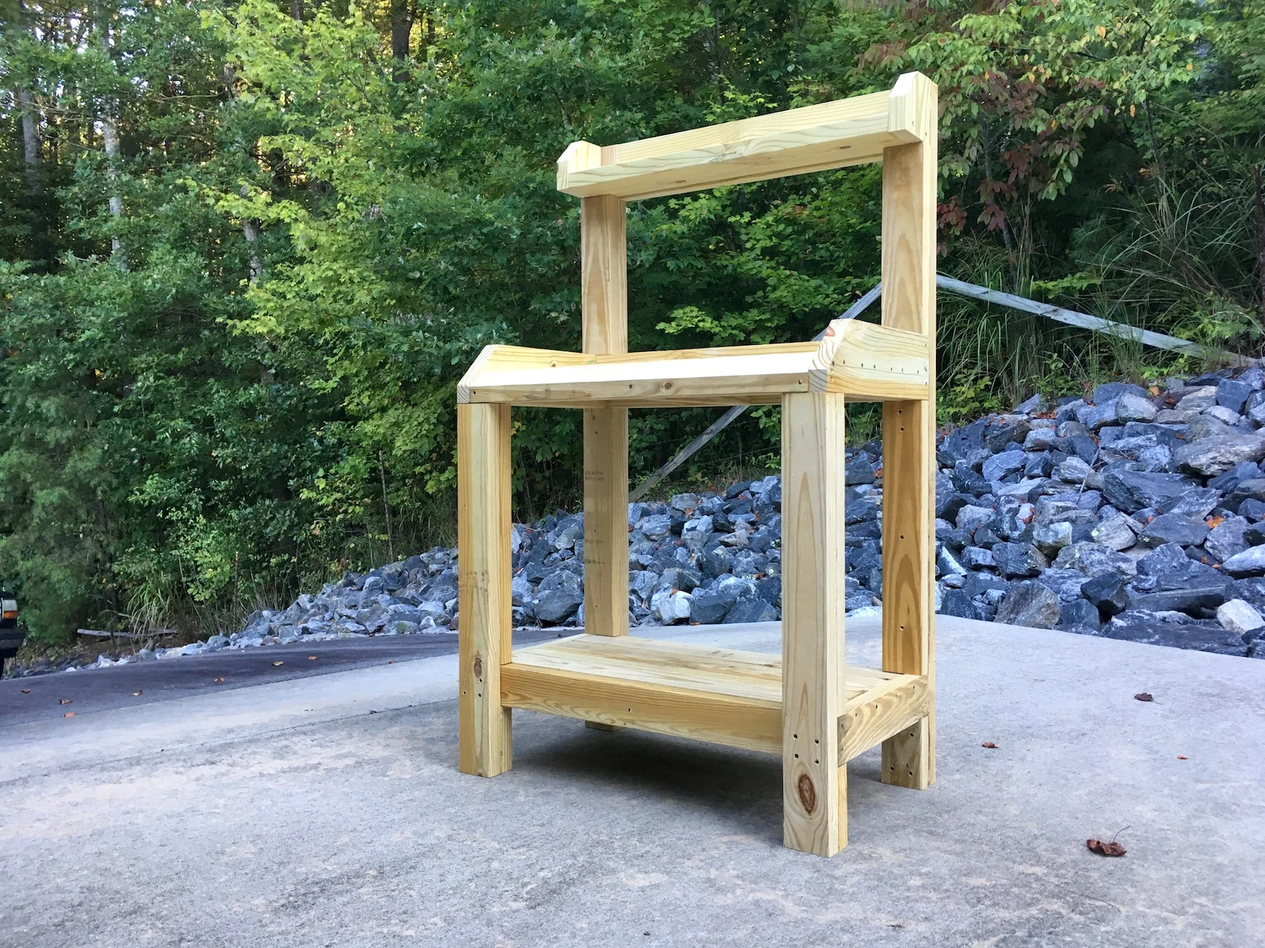 How To Build A DIY Potting Bench