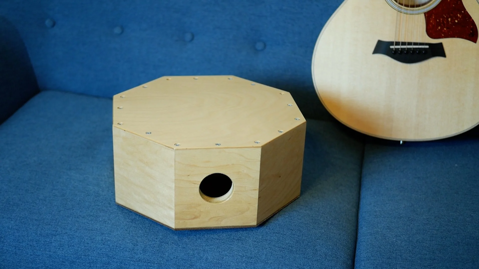 How To Build A Wood Snare Drum / DIY Cajon Snare