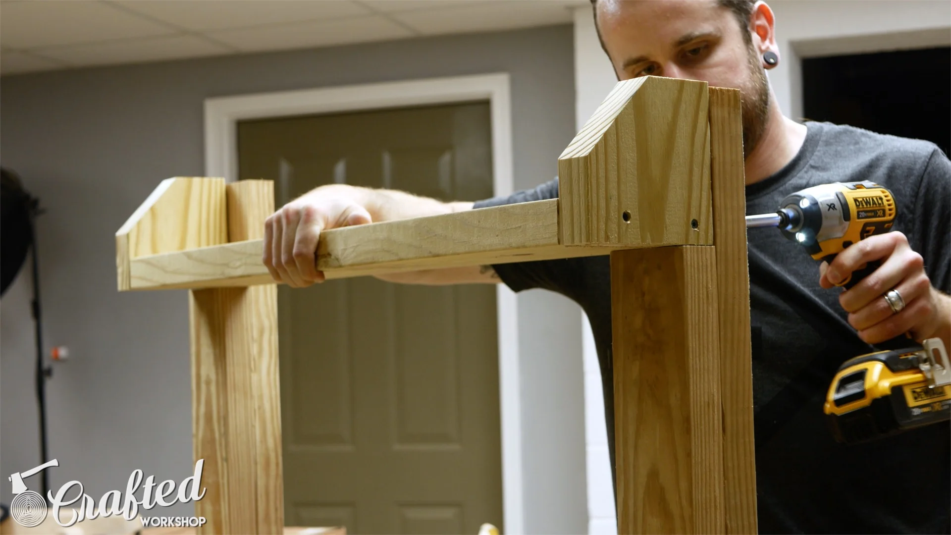 diy potting bench