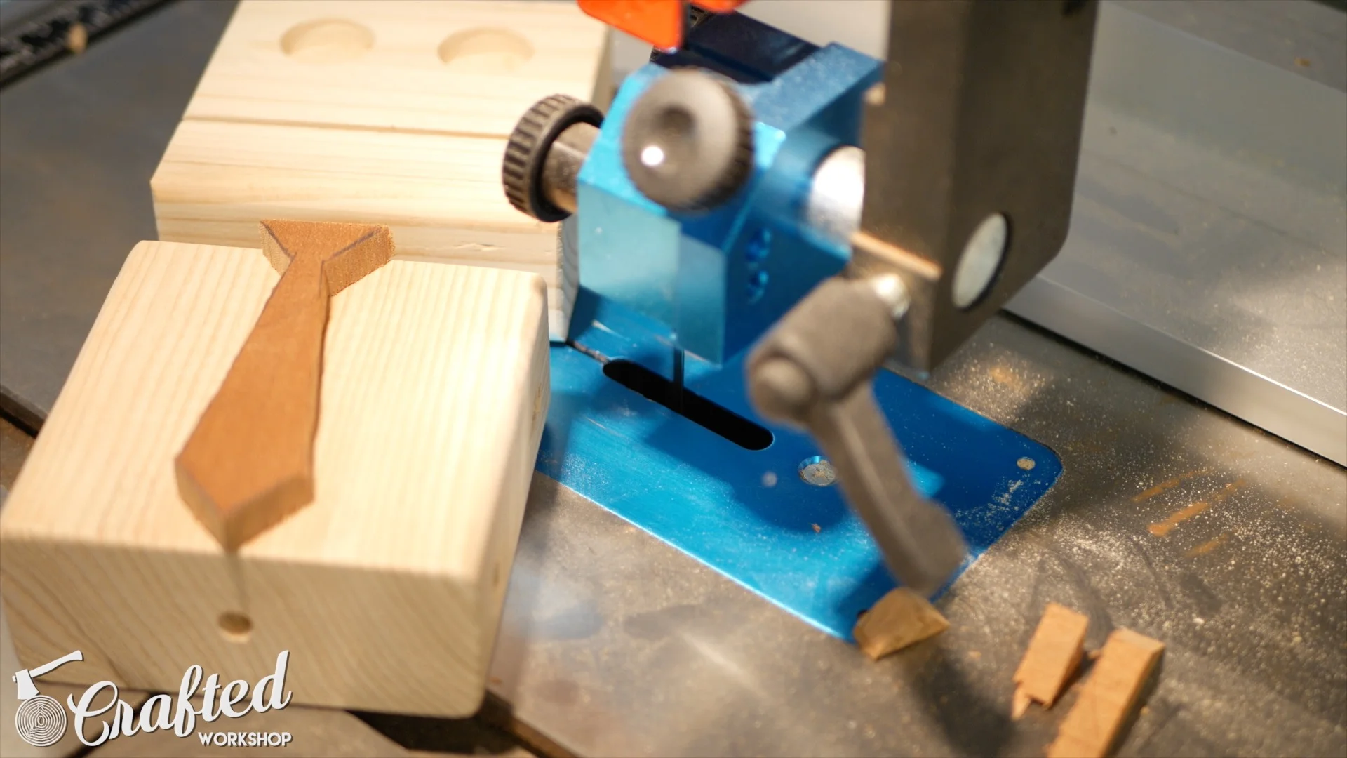 wooden-toy-robot-homemade-diy