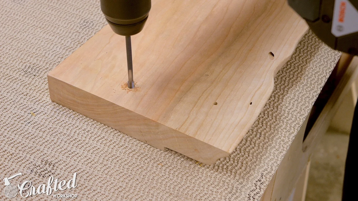 tapping hole with wood whisperer thread taps
