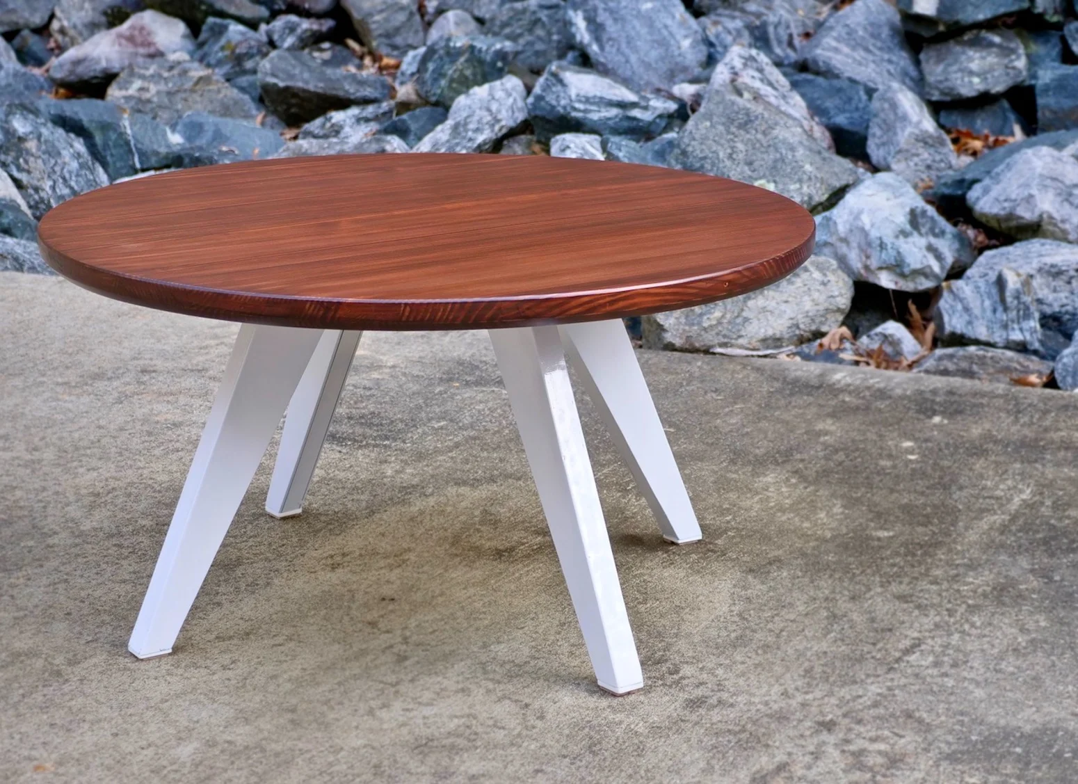 How To Build A Modern Farmhouse Coffee Table with Steel Legs