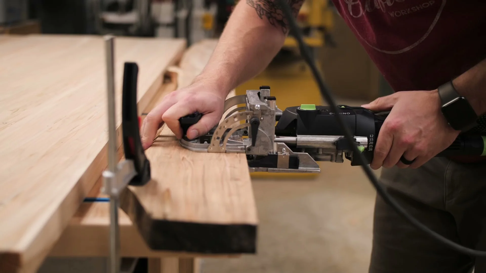 Aligning Panel with Dominoes