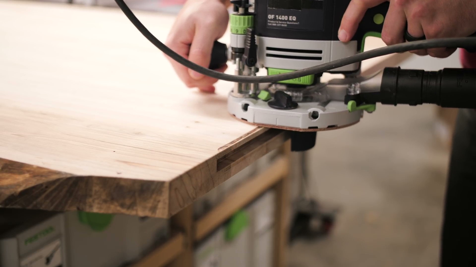 Routing a Rabbet