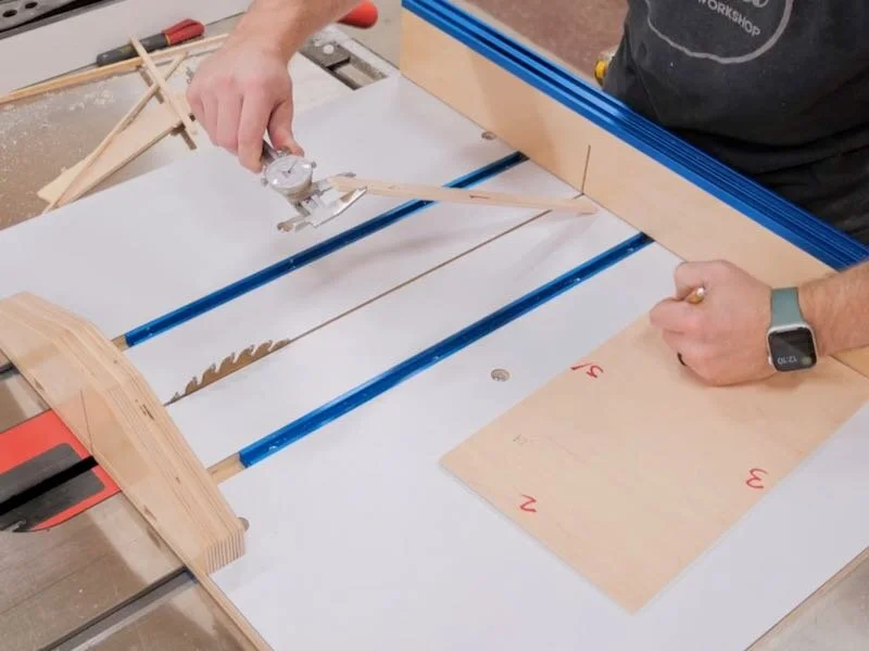Use calipers to measure the difference of each side of the strip cut on the table saw. This will provide what you need to calculate how square your fence is.