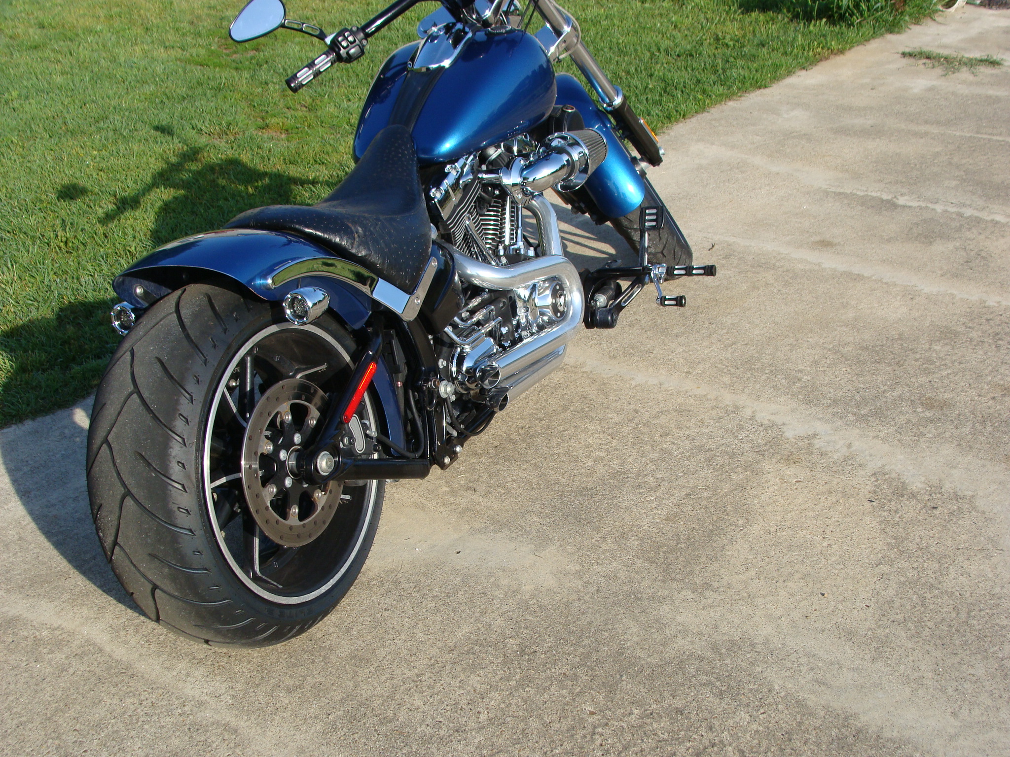 Bob's Harley Davidson Breakout