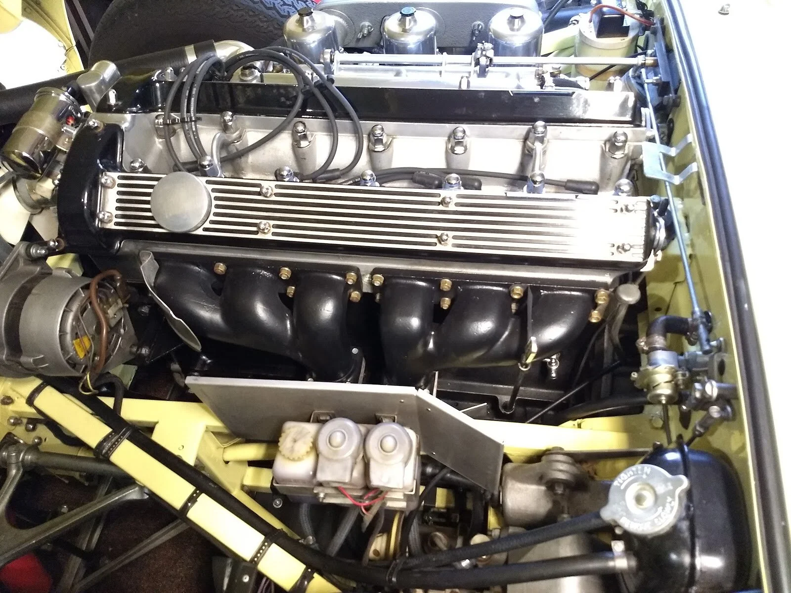 Jeff's 1969 E-Type Roadster