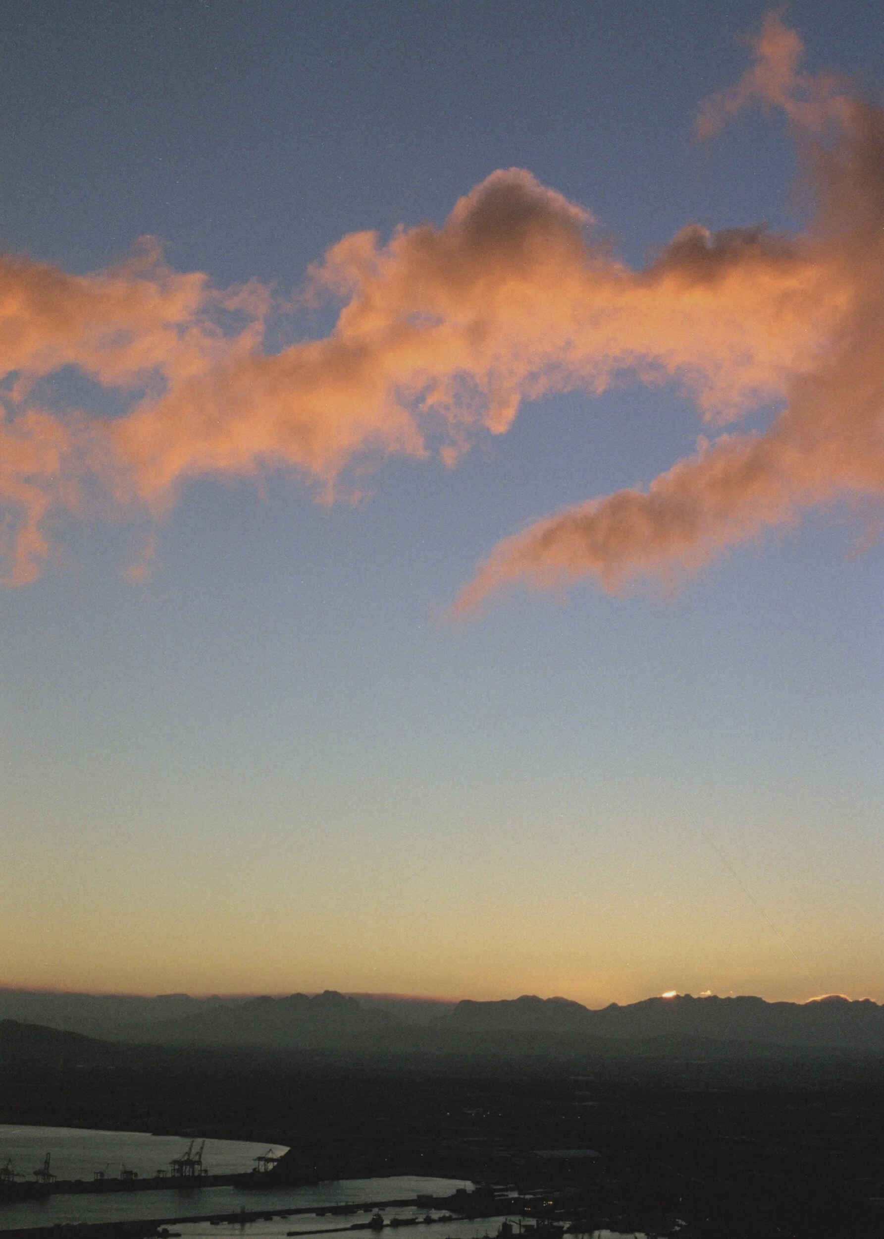 2011 Cape Town Sky harbor.jpeg