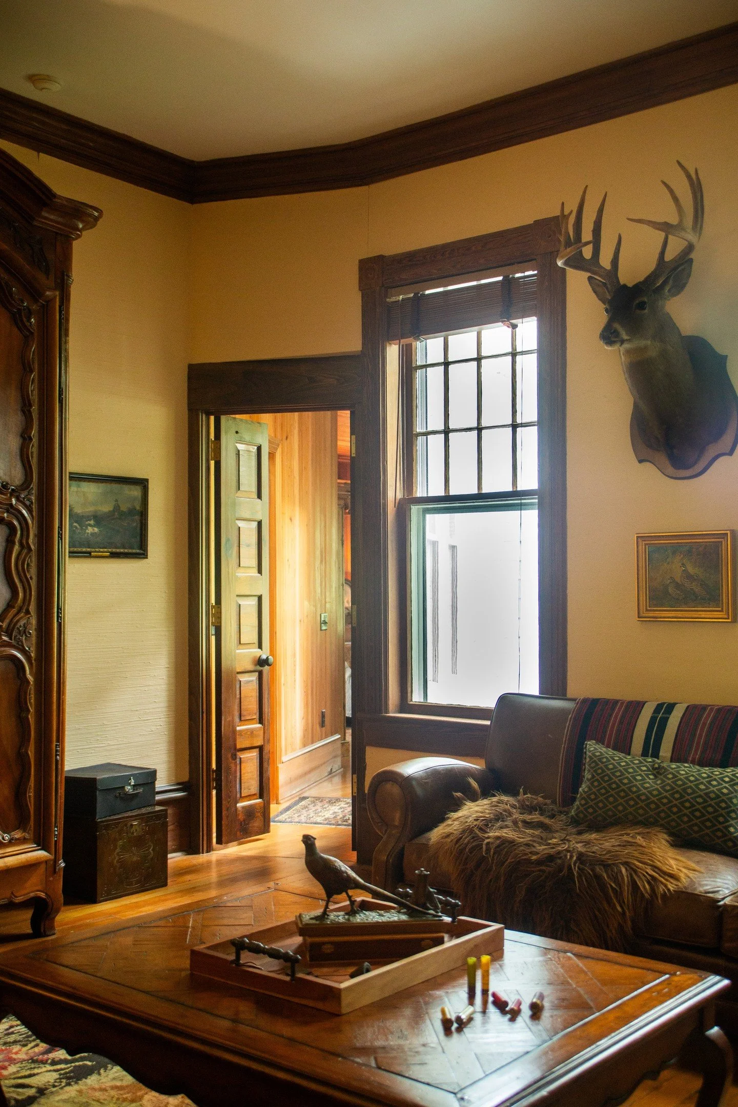 Built in 1871, our Main Lodge is a throwback to plantation days, lovingly renovated with all the modern conveniences. Five spacious bedrooms can accommodate groups of up to ten guests with numerous fireplaces and gathering space throughout. Each room