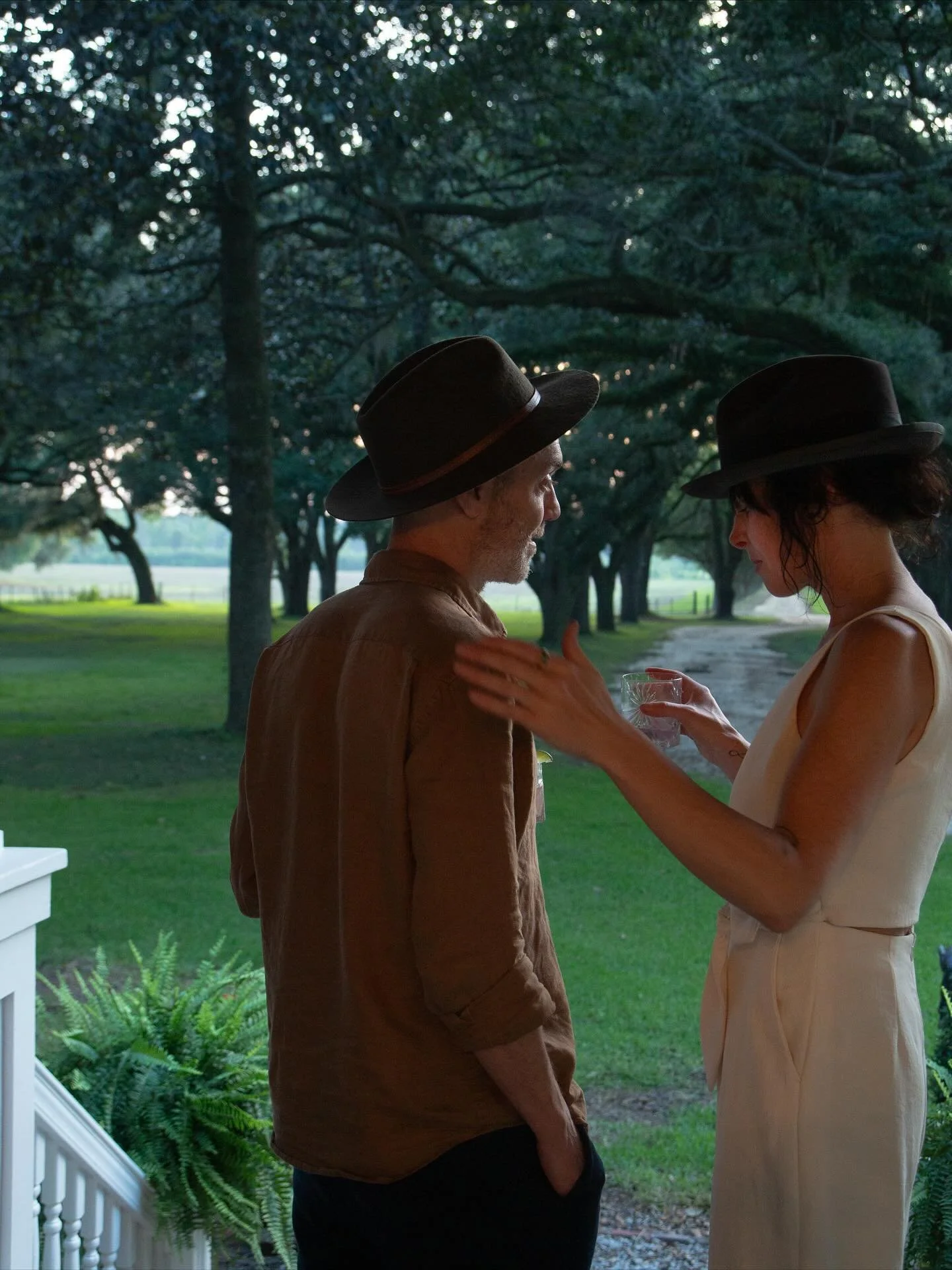 Memories are only as good as the people and places we share them with. 

Beyond the hunt or the party, Woodside offers guests the rare opportunity to experience a 19th century estate as if it were their very own. With exclusive use of the grounds whi