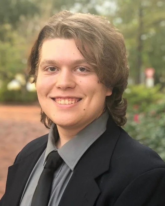Cody Cater (2021) Major : English