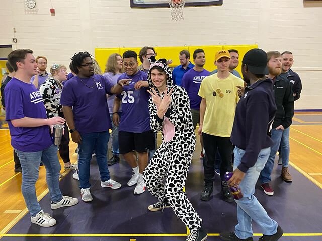 The first picture @therealwilsondillard was just too cute! On the other hand, we had such an amazing time today at the basketball game, our amazing grads are here and Gammas Rays of Glory are truly shining down on us!