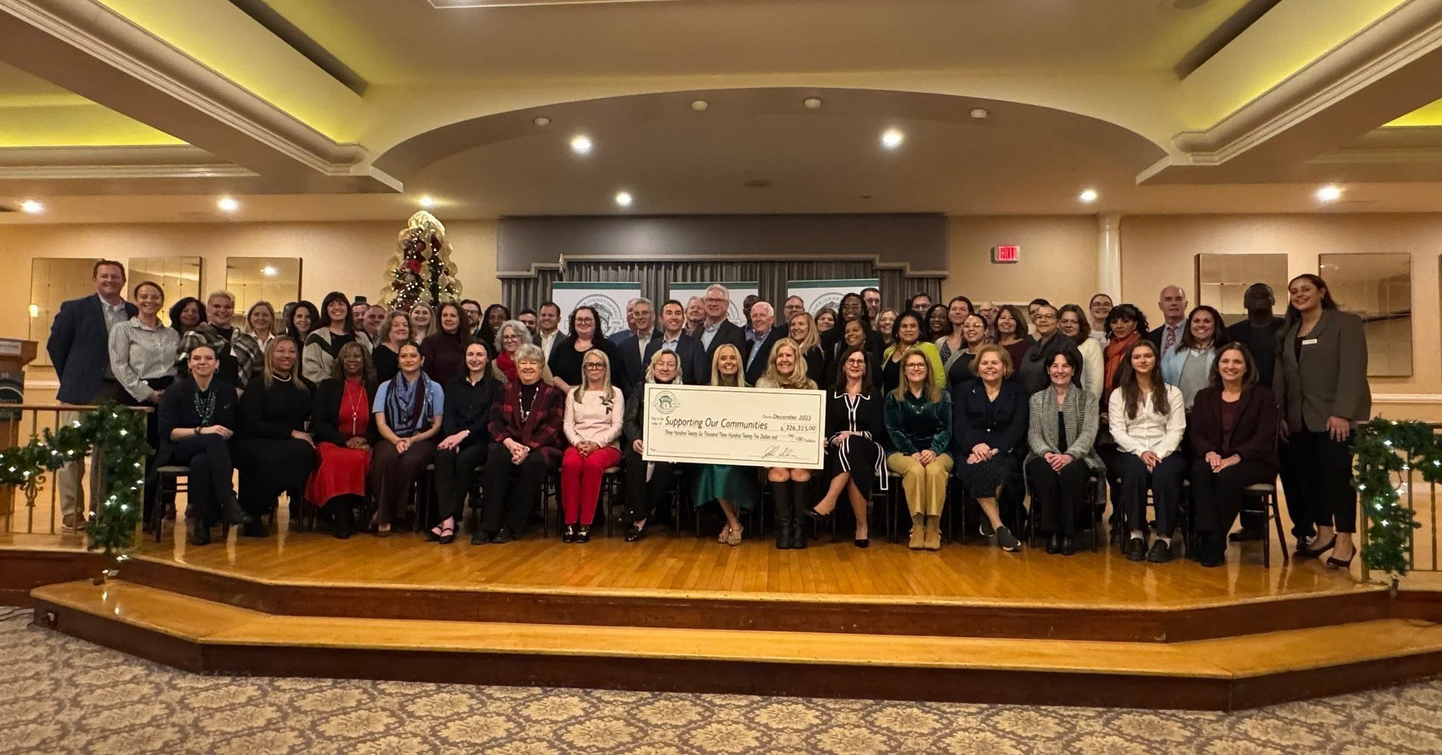 We are so grateful to be able to stand next to our Board Member, Nancy Cabral, and many impactful organizations as we celebrate another year of making a difference in our community,

Thank you @bristolcountysavingsbank  and Bristol County Savings Ban